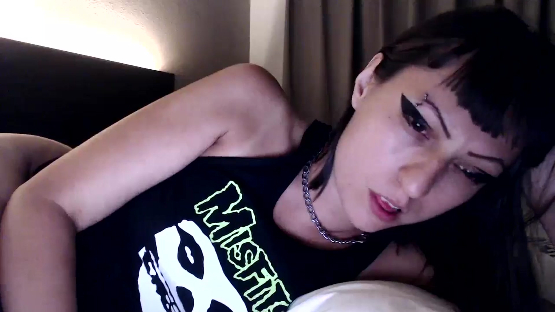 Gallery image thumbnail from MissFrankie_'s myfreecams stream on, 07/28/2024, 10:26 image 4 of 20