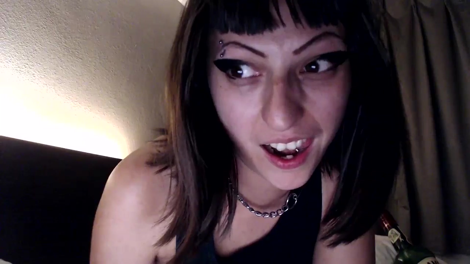 Gallery image thumbnail from MissFrankie_'s myfreecams stream on, 07/28/2024, 10:26 image 8 of 20
