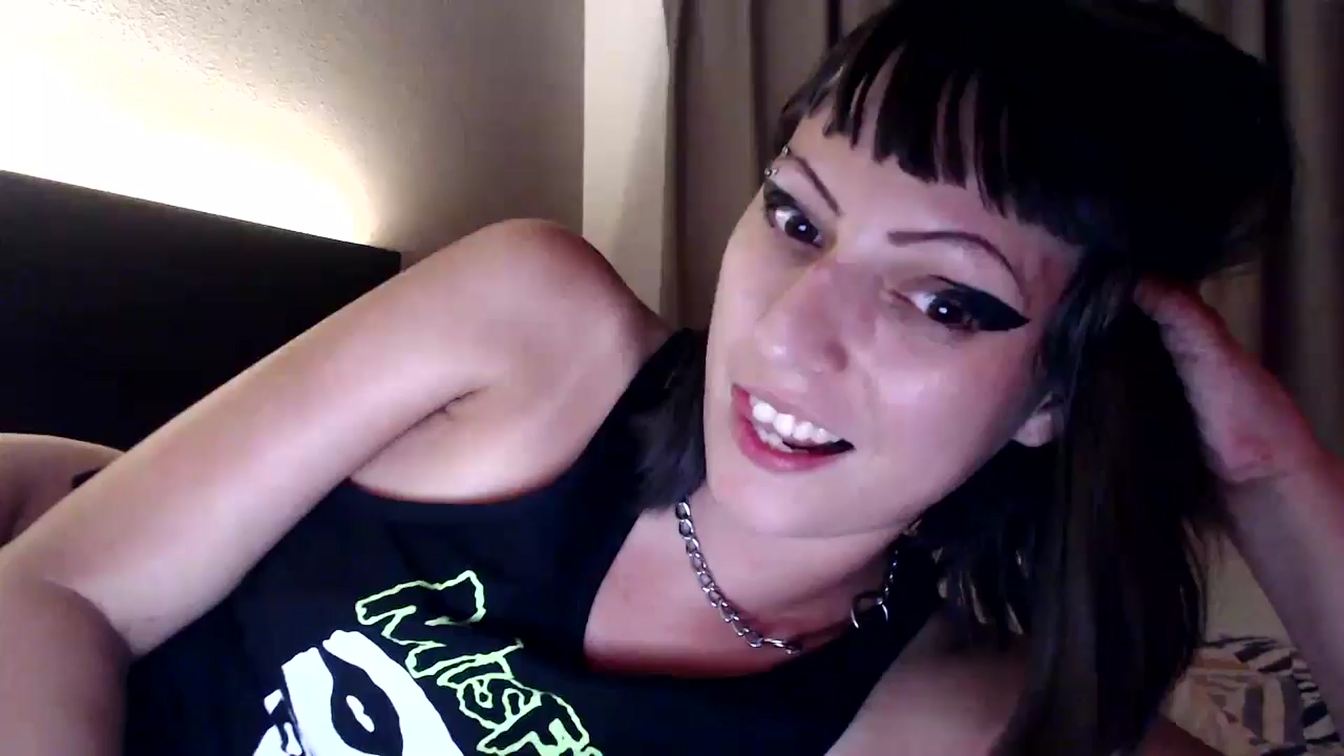 Gallery image thumbnail from MissFrankie_'s myfreecams stream on, 07/28/2024, 11:15 image 11 of 20