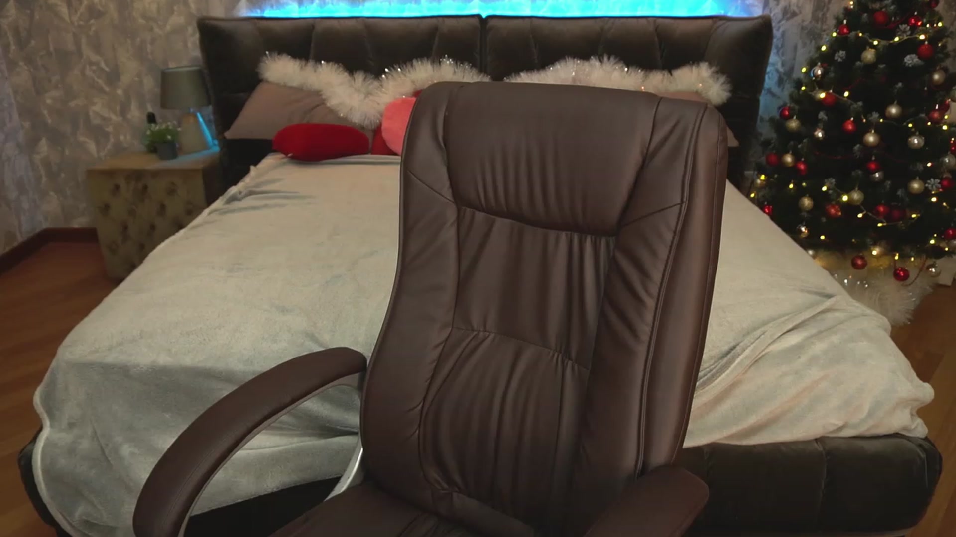 Gallery image thumbnail from MissGadriela's myfreecams stream on, 01/06/2023, 16:20 image 15 of 20