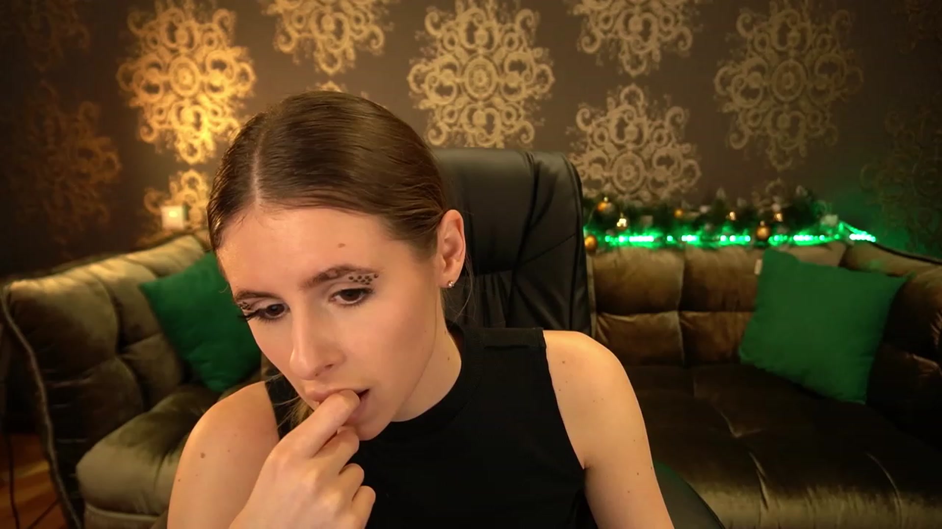 Gallery image thumbnail from MissGadriela's myfreecams stream on, 01/09/2023, 14:21 image 18 of 20