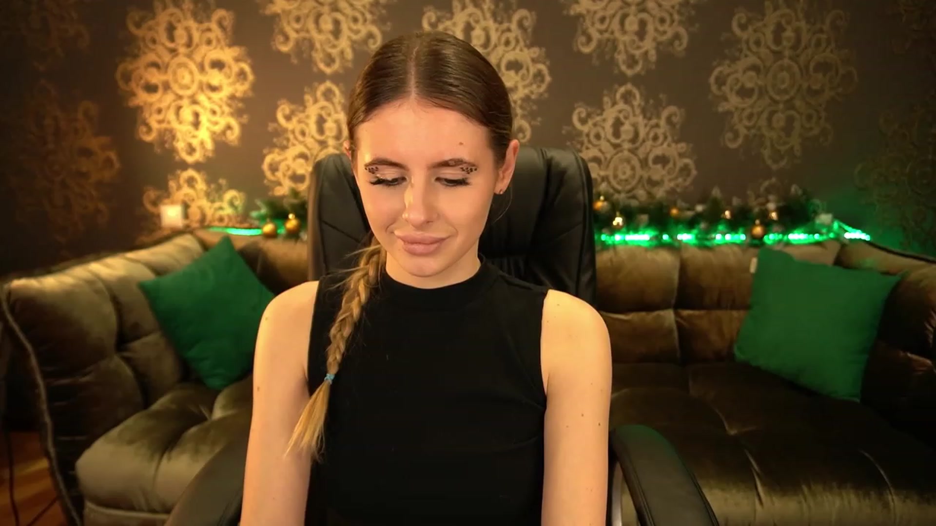 Gallery image thumbnail from MissGadriela's myfreecams stream on, 01/09/2023, 14:21 image 14 of 20