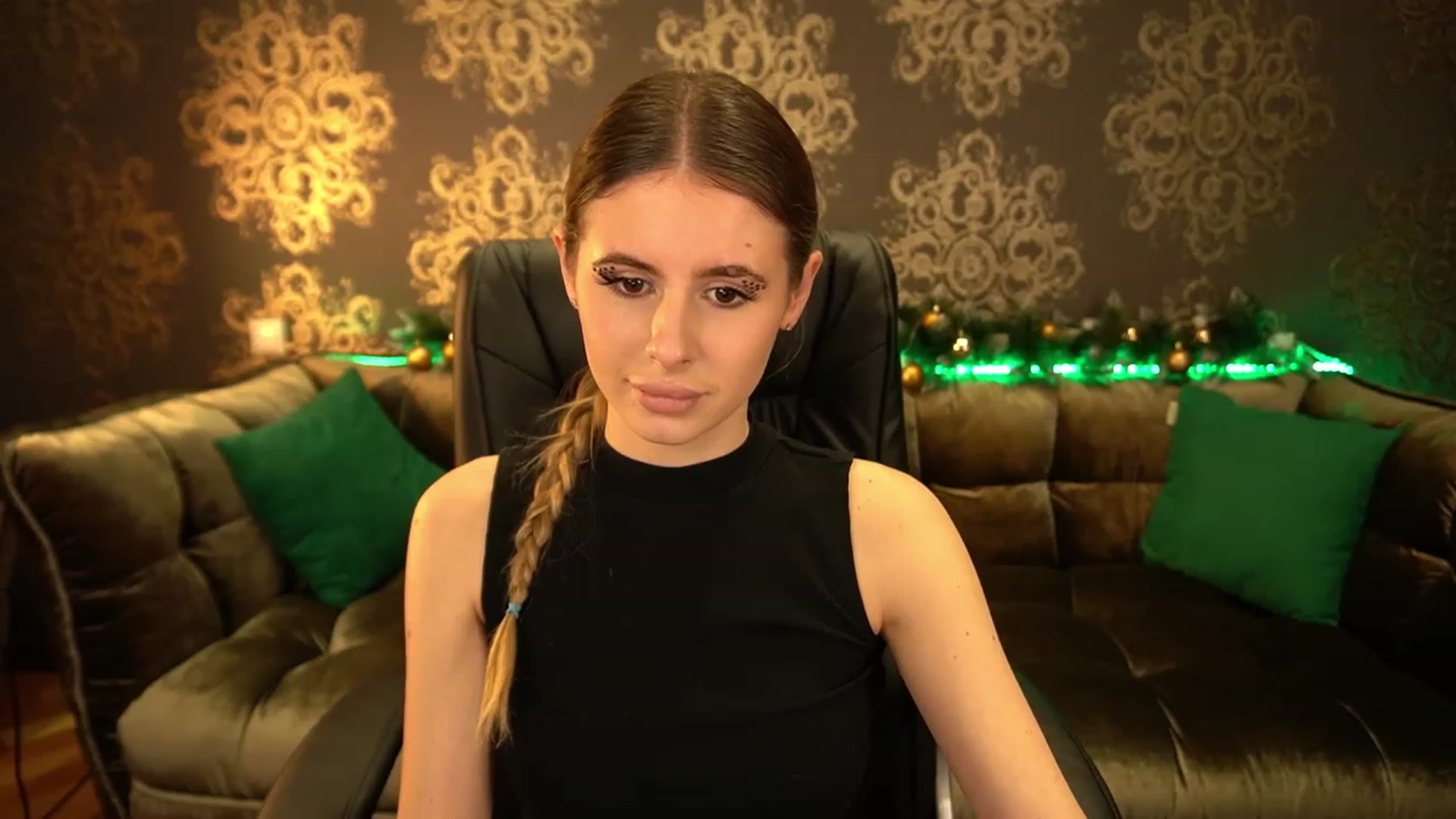 Gallery image thumbnail from MissGadriela's myfreecams stream on, 01/09/2023, 14:21 image 16 of 20