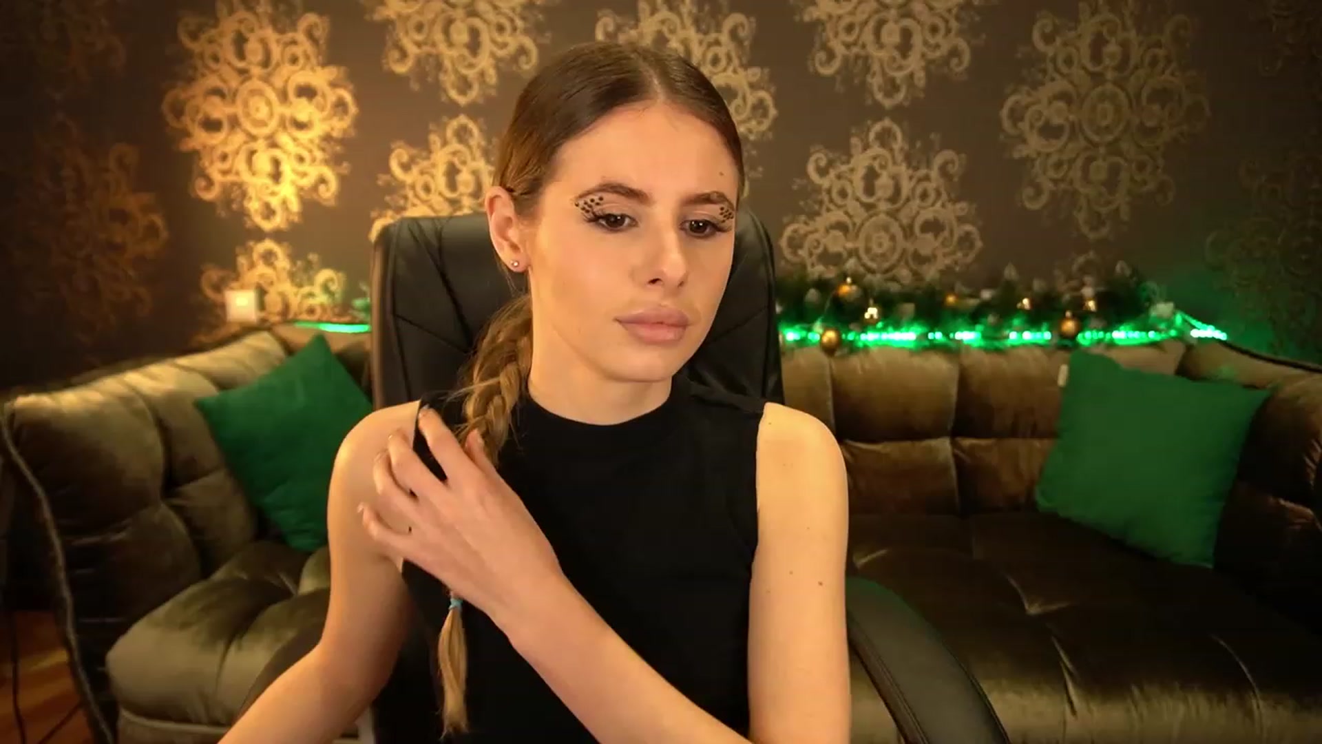 Gallery image thumbnail from MissGadriela's myfreecams stream on, 01/09/2023, 14:21 image 7 of 20