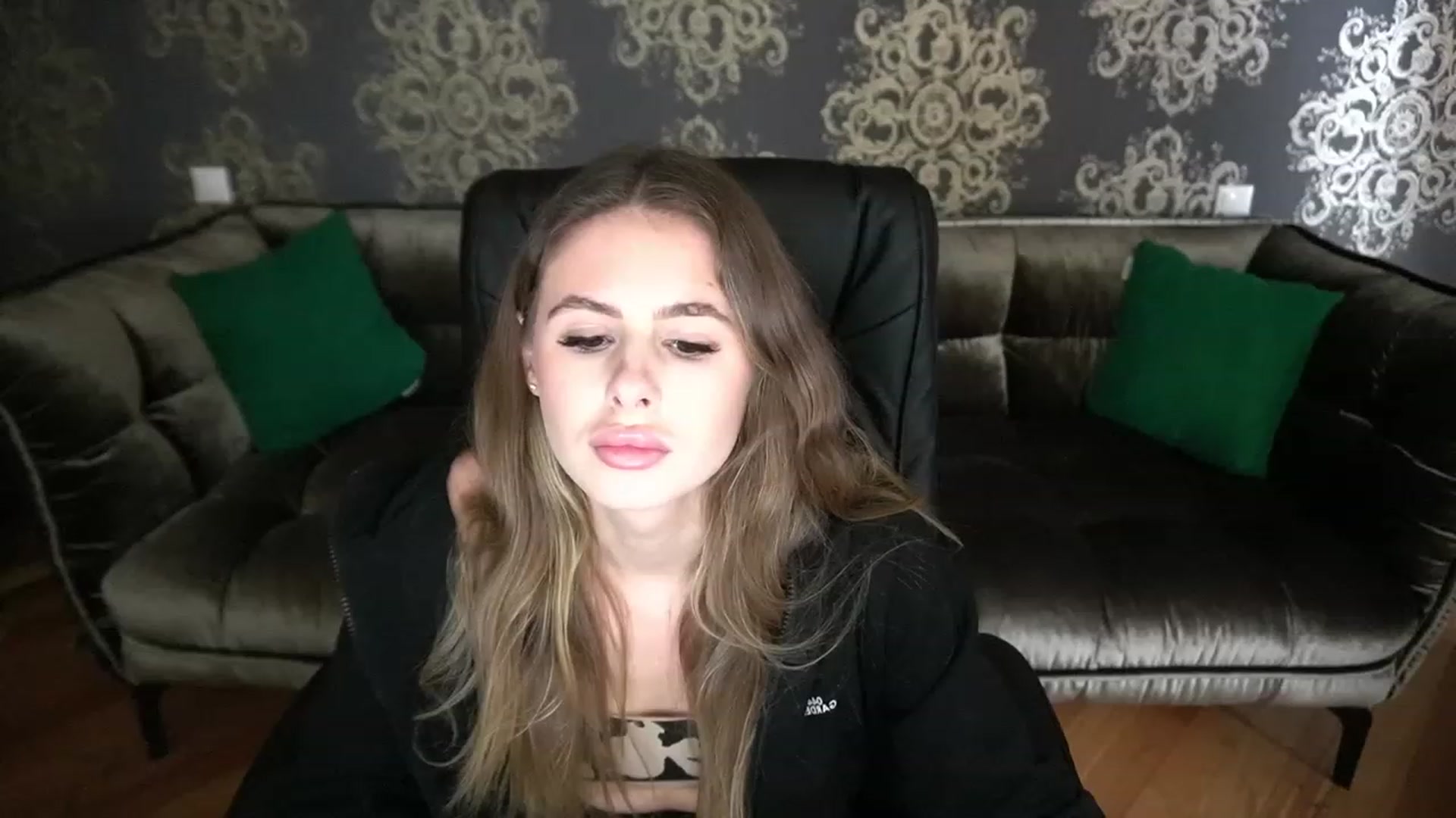 Gallery image thumbnail from MissGadriela's myfreecams stream on, 01/12/2023, 10:20 image 2 of 20