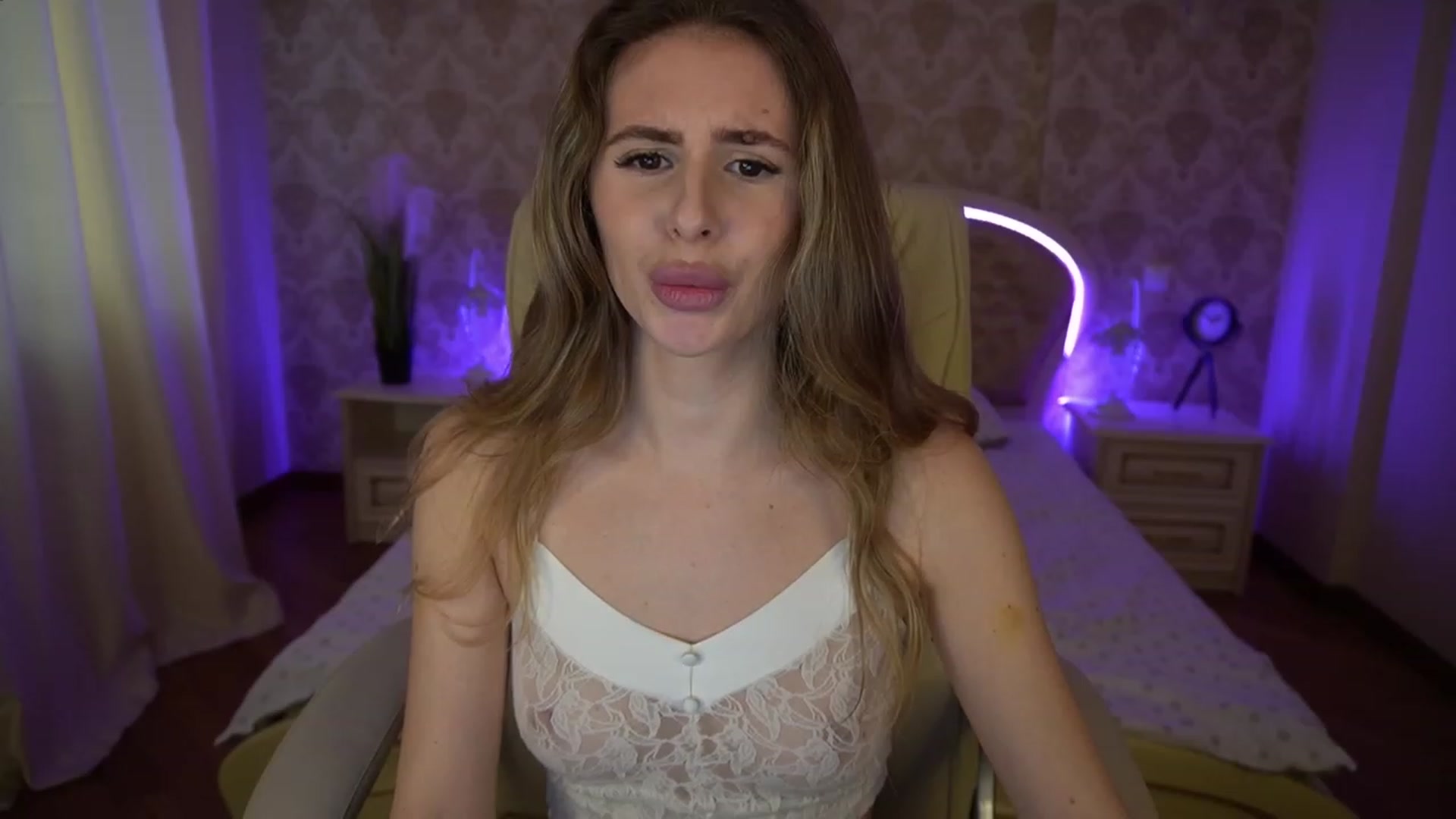 Gallery image thumbnail from MissGadriela's myfreecams stream on, 01/21/2023, 08:46 image 14 of 20