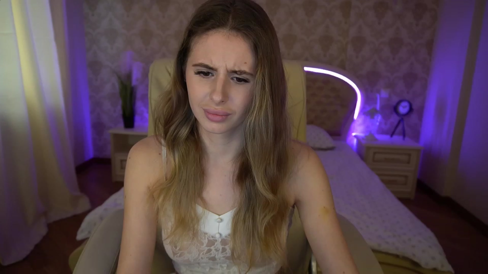 Gallery image thumbnail from MissGadriela's myfreecams stream on, 01/21/2023, 11:12 image 18 of 20