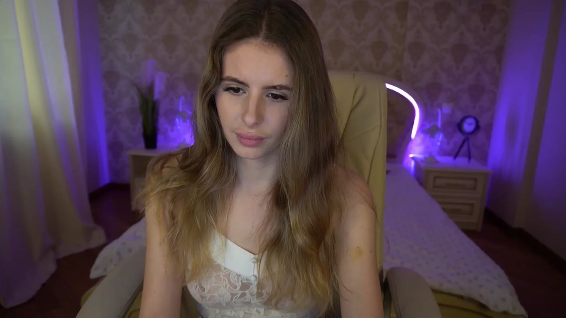 Gallery image thumbnail from MissGadriela's myfreecams stream on, 01/21/2023, 11:12 image 5 of 20
