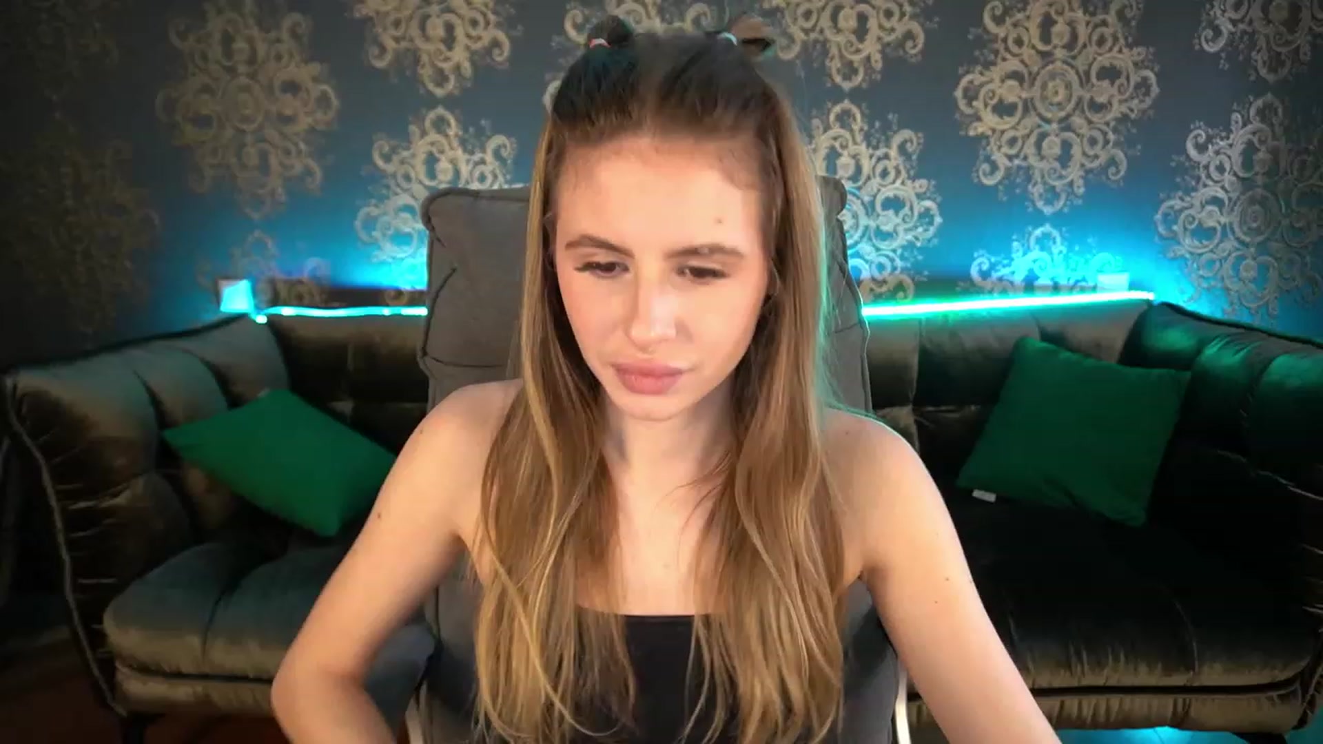 Gallery image thumbnail from MissGadriela's myfreecams stream on, 01/28/2023, 09:09 image 16 of 20