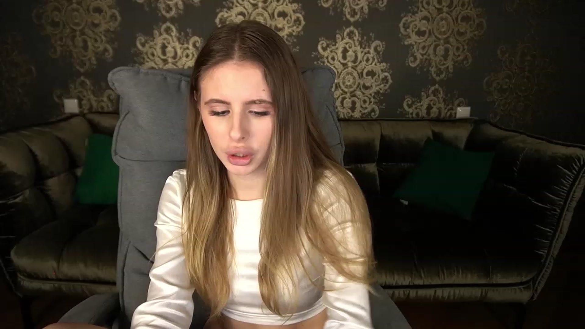 Gallery image thumbnail from MissGadriela's myfreecams stream on, 01/30/2023, 16:55 image 17 of 20