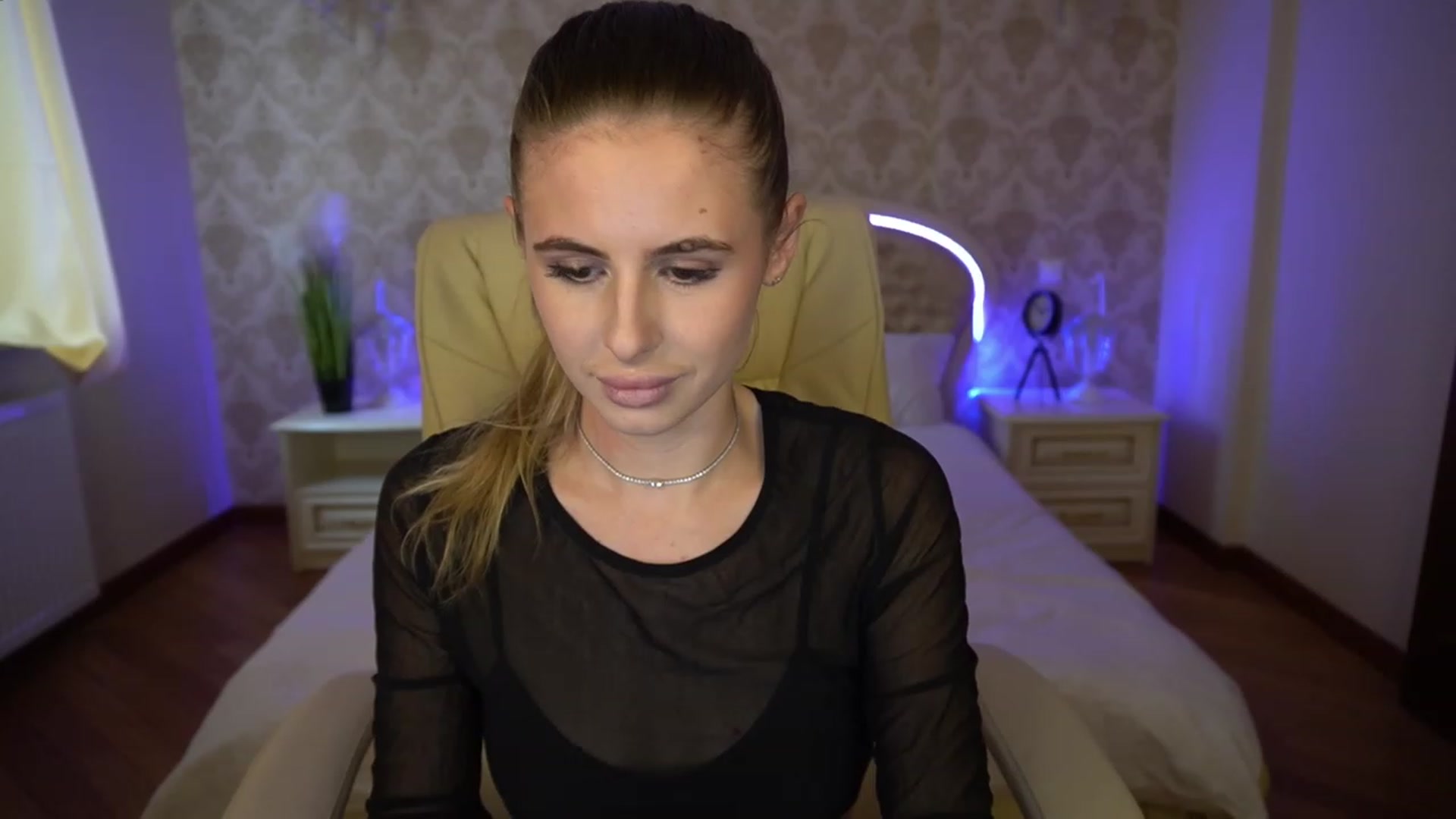 Gallery image thumbnail from MissGadriela's myfreecams stream on, 02/20/2023, 14:21 image 5 of 20