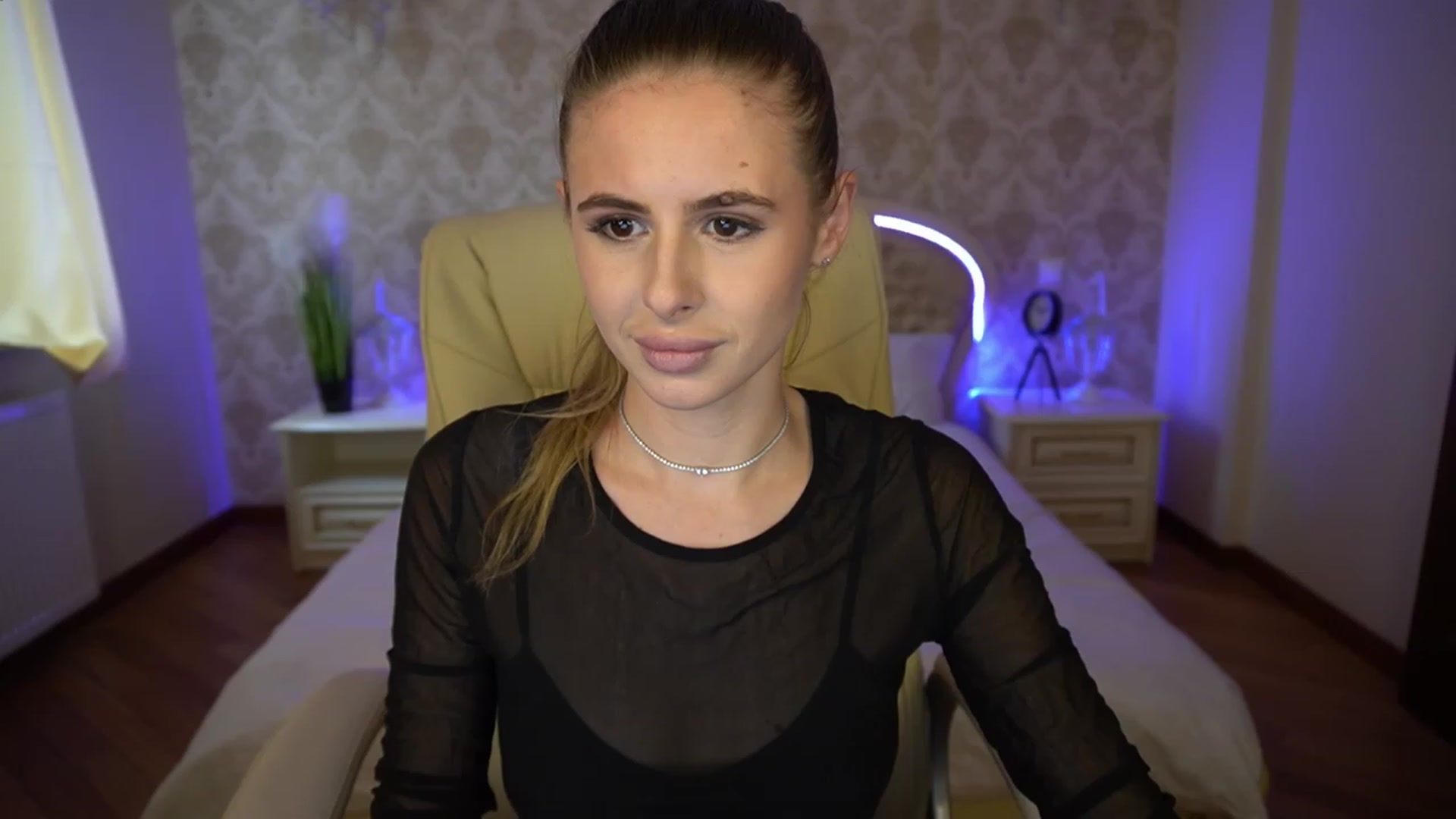 Gallery image thumbnail from MissGadriela's myfreecams stream on, 02/20/2023, 14:21 image 2 of 20