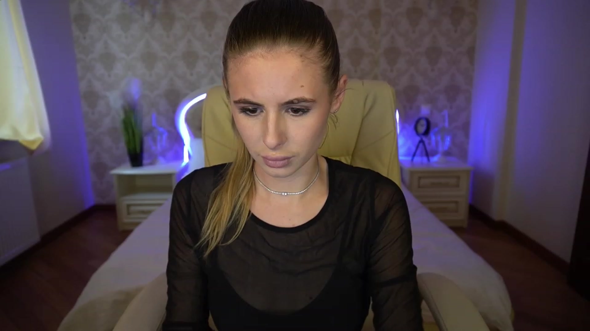 Gallery image thumbnail from MissGadriela's myfreecams stream on, 02/20/2023, 14:21 image 11 of 20