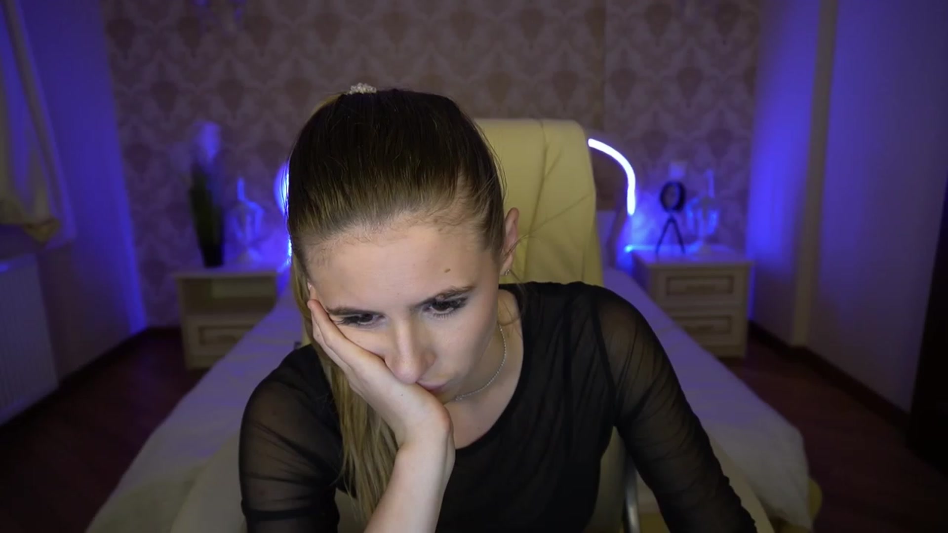 Gallery image thumbnail from MissGadriela's myfreecams stream on, 02/20/2023, 16:55 image 14 of 20
