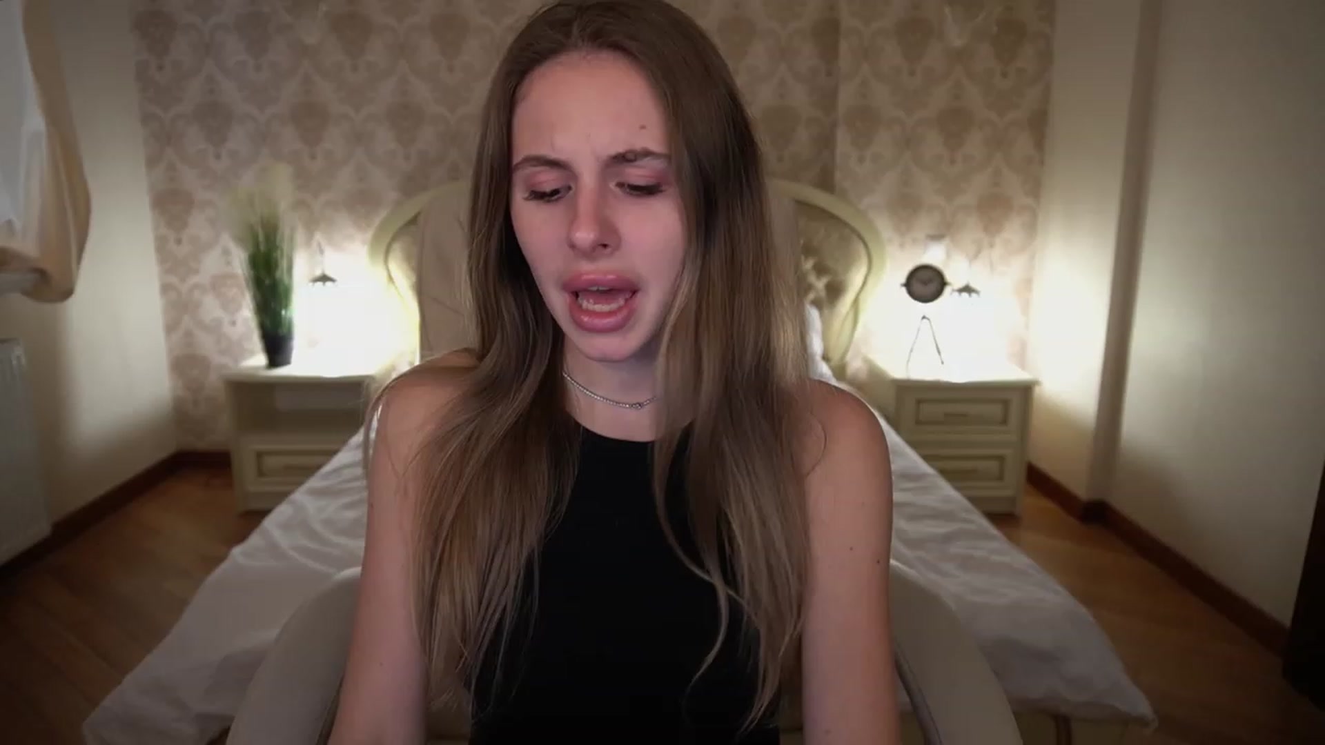 Gallery image thumbnail from MissGadriela's myfreecams stream on, 02/27/2023, 07:08 image 13 of 20