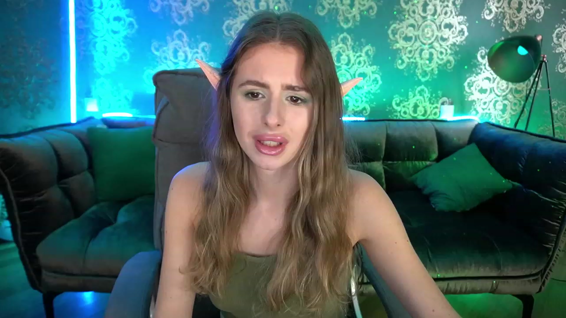 Gallery image thumbnail from MissGadriela's myfreecams stream on, 03/04/2023, 08:41 image 1 of 20