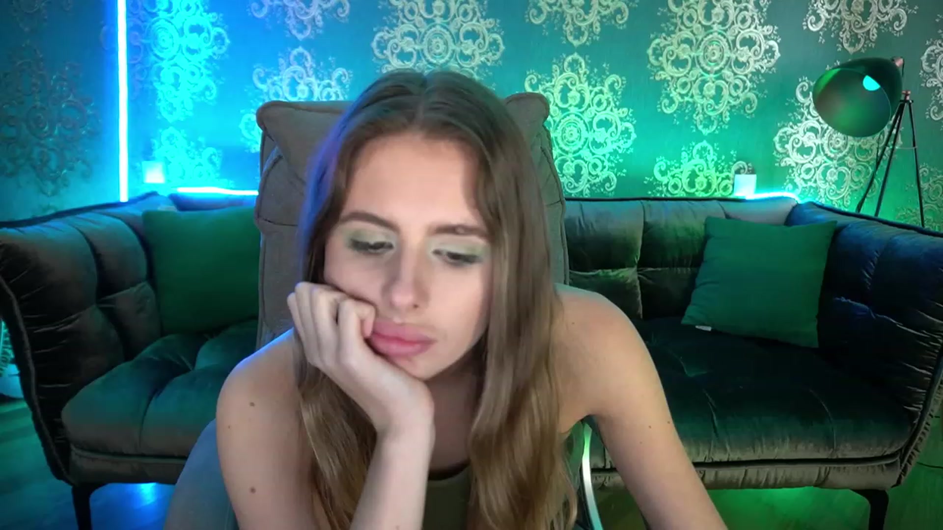 Gallery image thumbnail from MissGadriela's myfreecams stream on, 03/04/2023, 12:50 image 17 of 20