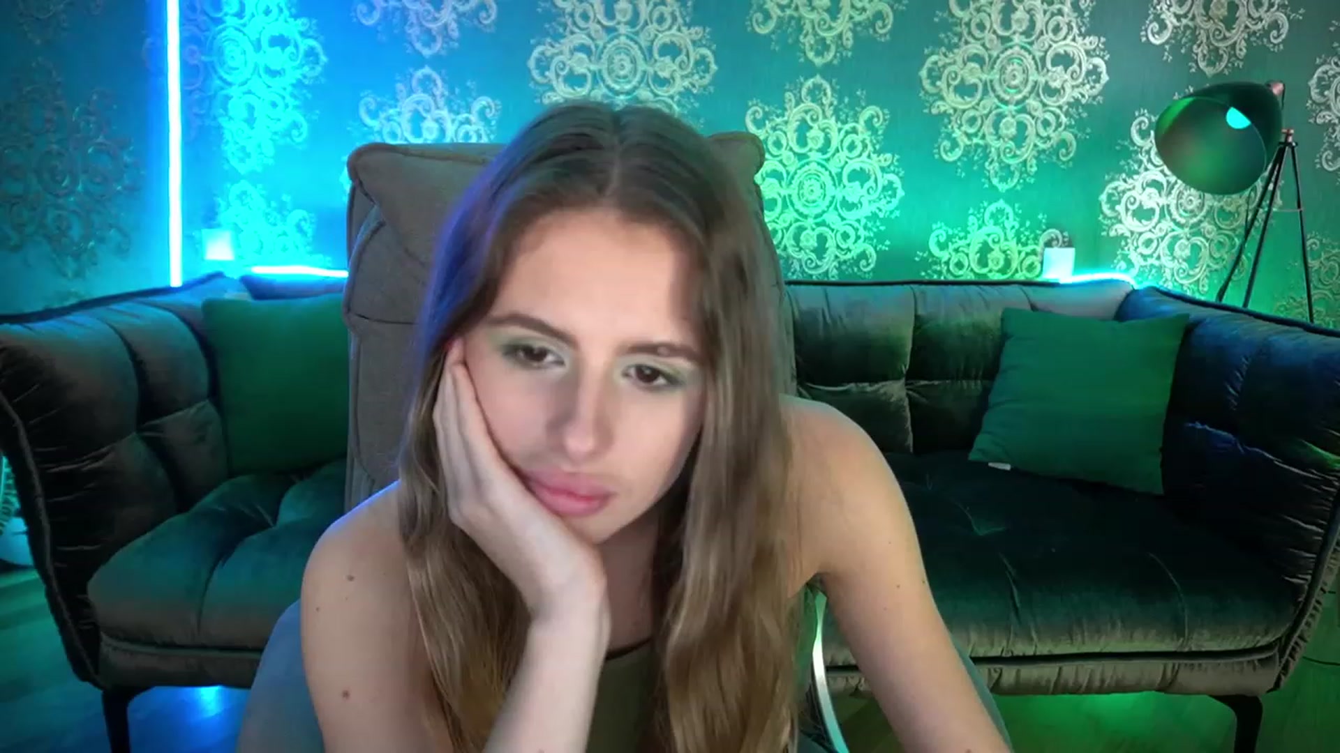 Gallery image thumbnail from MissGadriela's myfreecams stream on, 03/04/2023, 12:50 image 18 of 20
