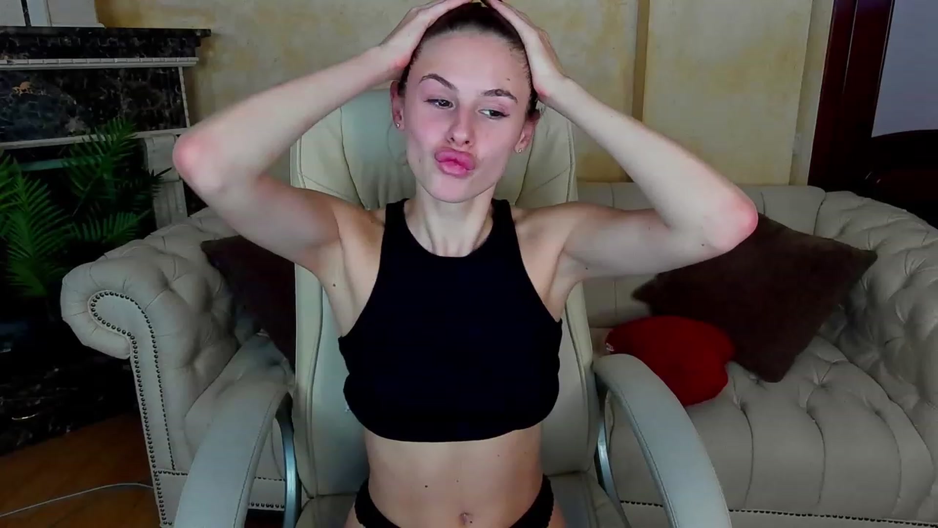 Gallery image thumbnail from MissGadriela's myfreecams stream on, 03/05/2023, 09:29 image 18 of 20