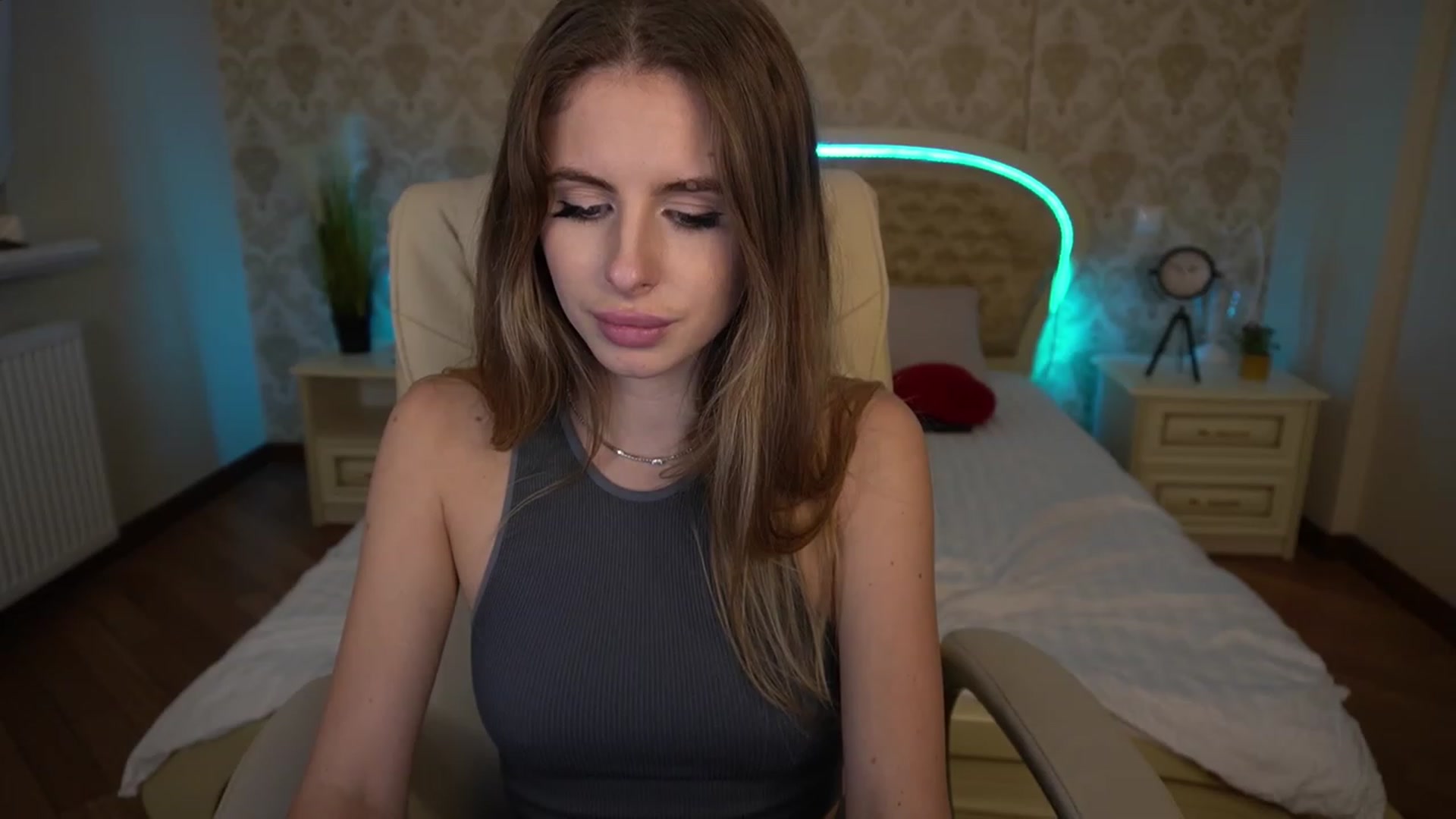 Gallery image thumbnail from MissGadriela's myfreecams stream on, 03/16/2023, 18:46 image 20 of 20