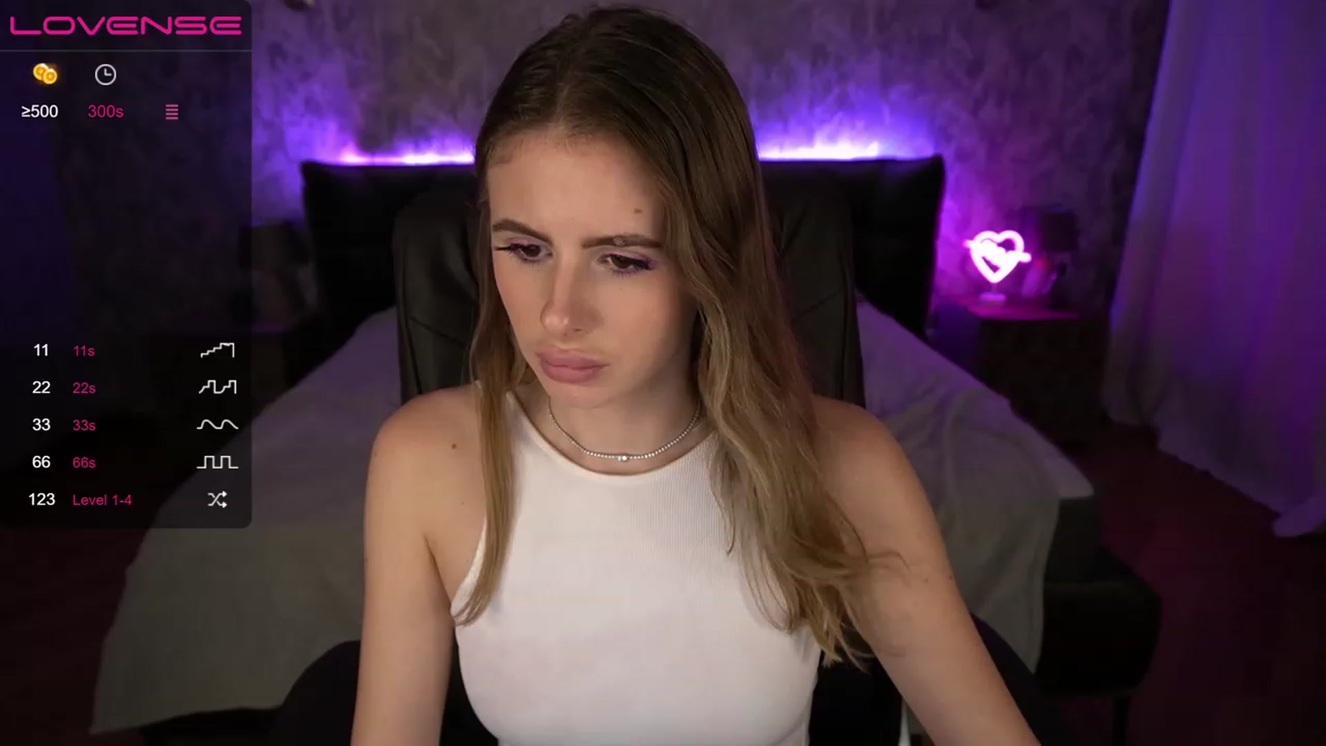 Gallery image thumbnail from MissGadriela's myfreecams stream on, 03/27/2023, 18:04 image 6 of 20