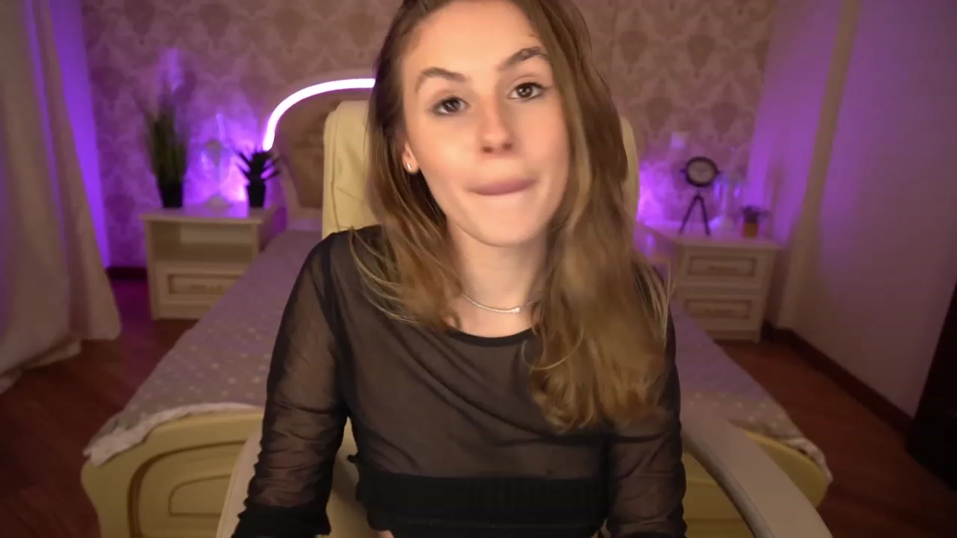 Gallery image thumbnail from MissGadriela's myfreecams stream on, 04/18/2023, 11:52 image 18 of 20