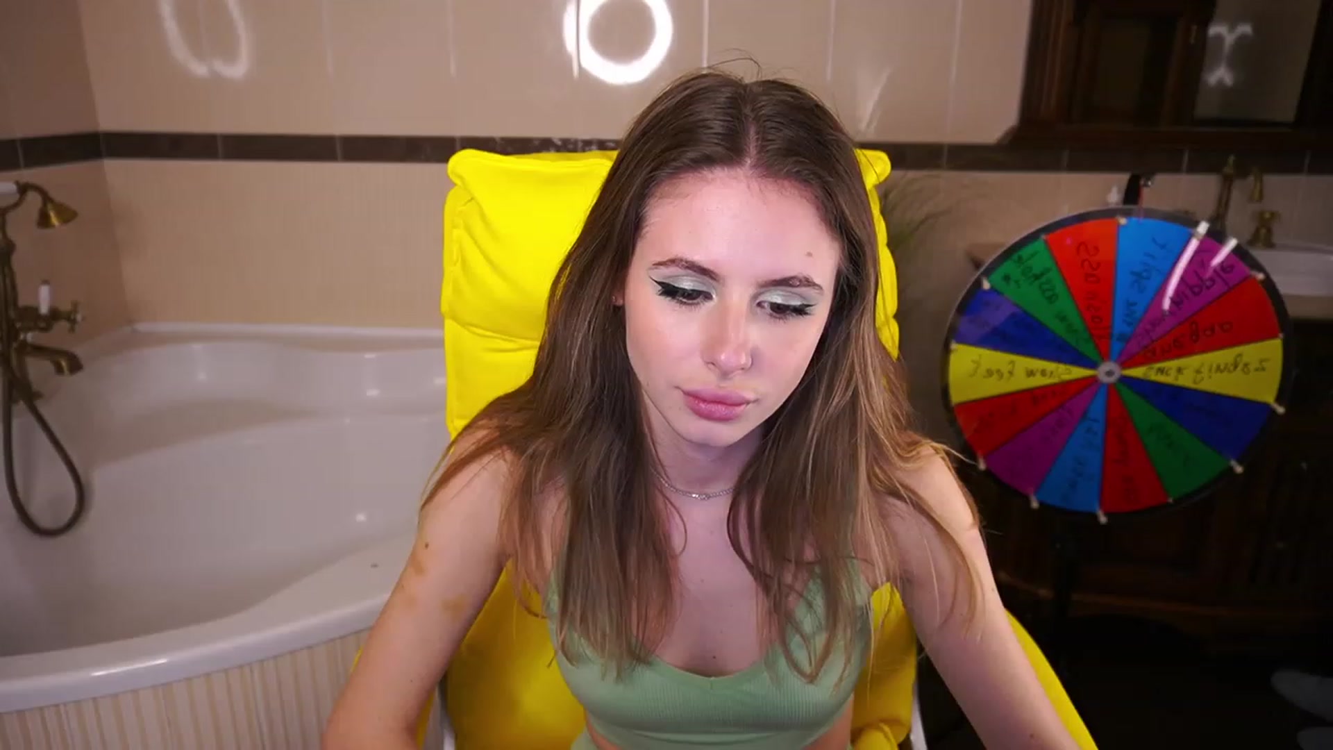 Gallery image thumbnail from MissGadriela's myfreecams stream on, 04/24/2023, 16:35 image 15 of 20