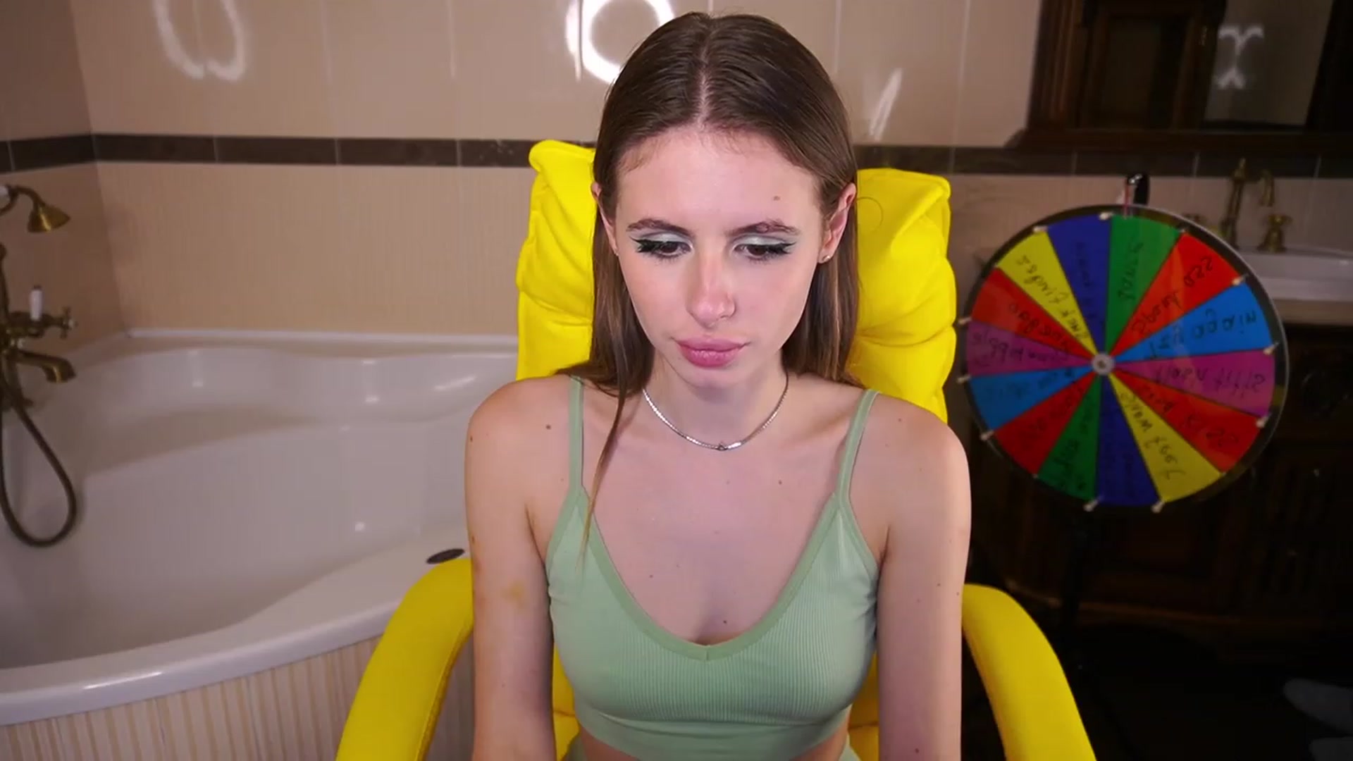 Gallery image thumbnail from MissGadriela's myfreecams stream on, 04/24/2023, 18:49 image 15 of 20