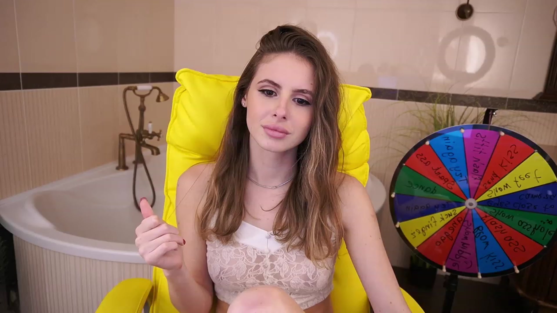 Gallery image thumbnail from MissGadriela's myfreecams stream on, 04/26/2023, 16:41 image 18 of 20