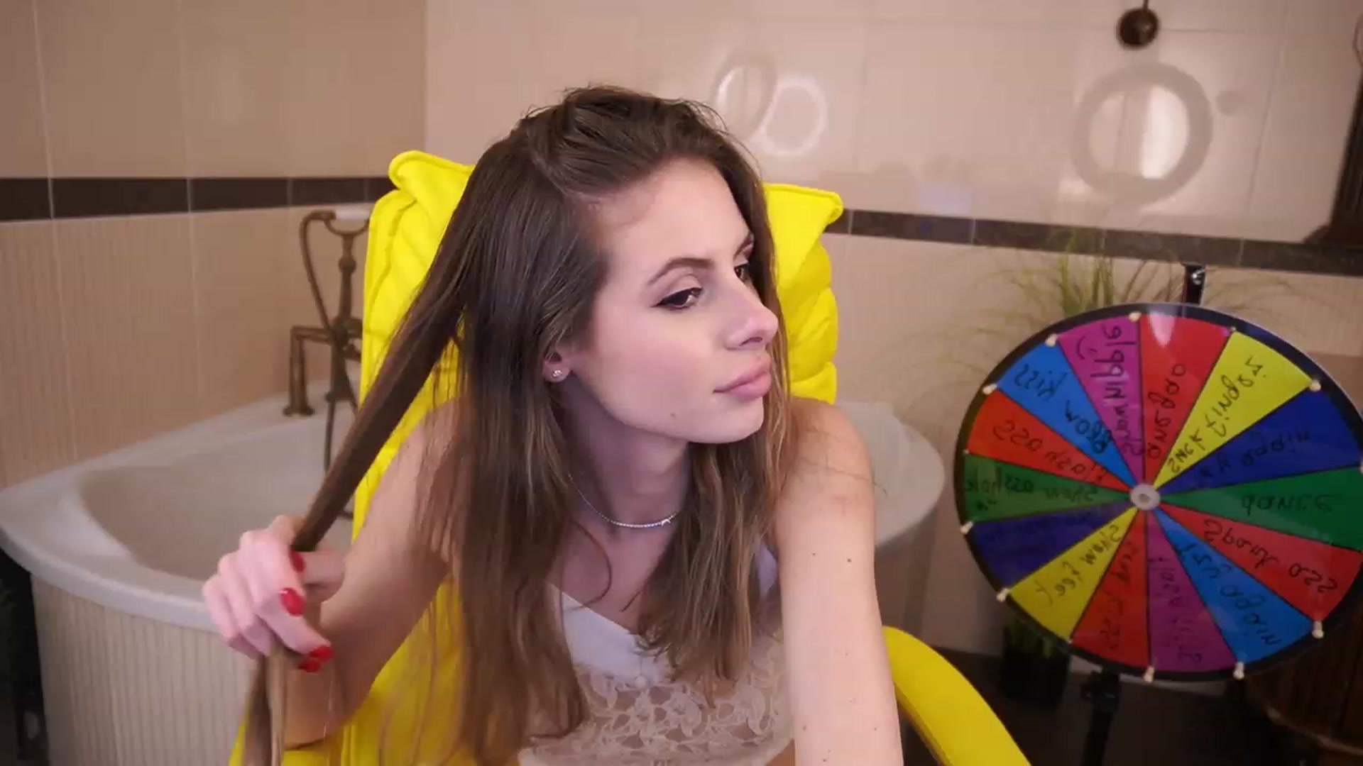 Gallery image thumbnail from MissGadriela's myfreecams stream on, 04/26/2023, 16:41 image 12 of 20
