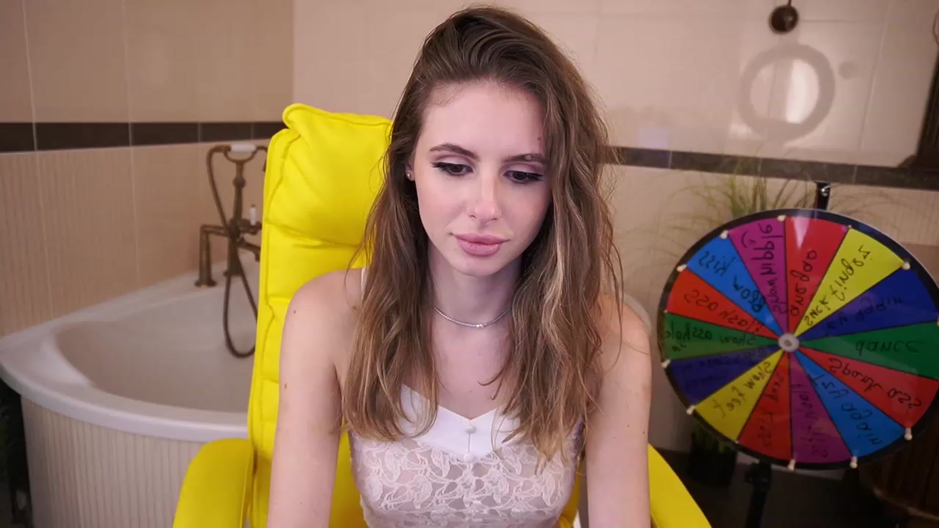Gallery image thumbnail from MissGadriela's myfreecams stream on, 04/26/2023, 16:41 image 11 of 20