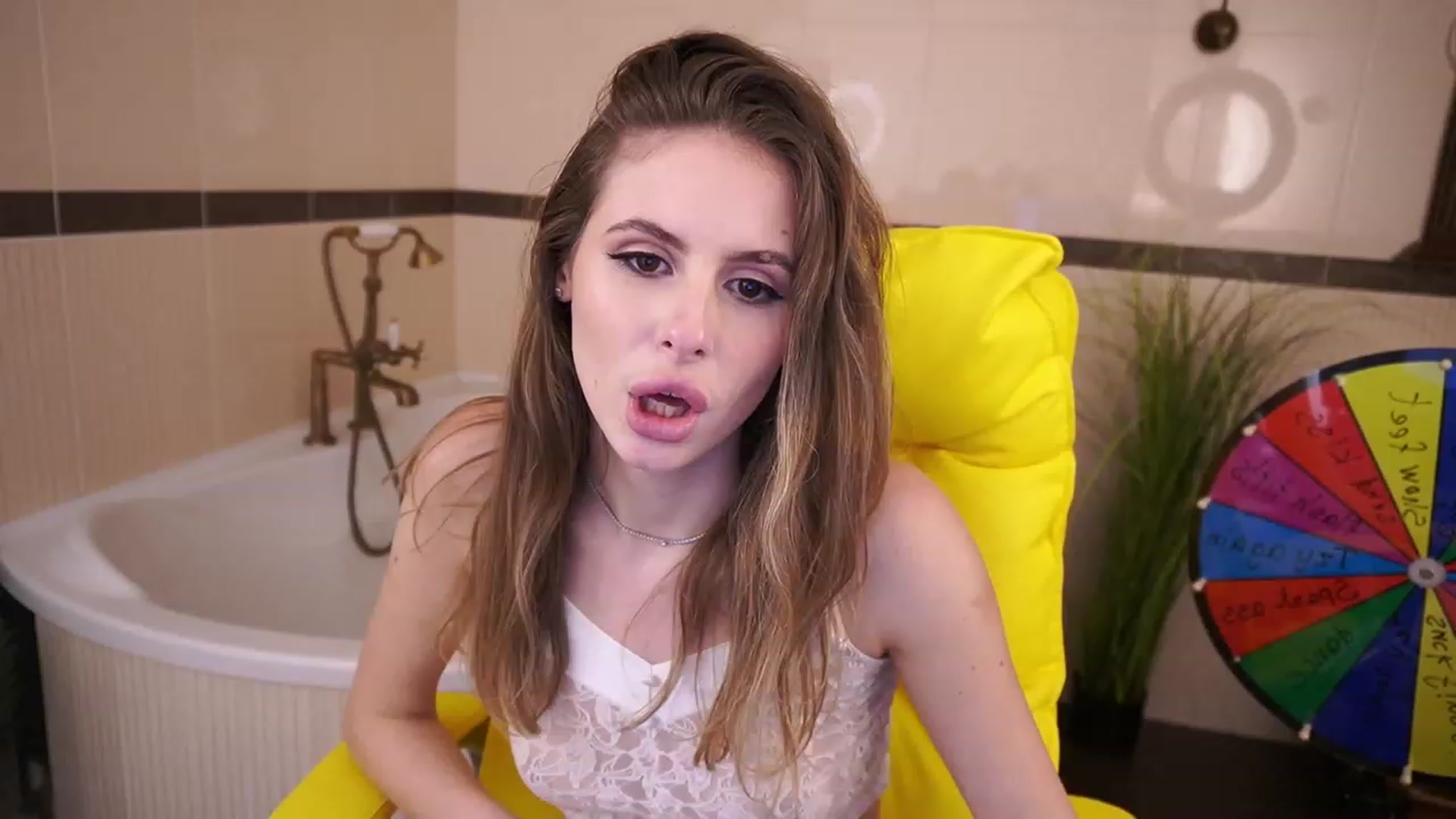 Gallery image thumbnail from MissGadriela's myfreecams stream on, 04/26/2023, 16:41 image 6 of 20