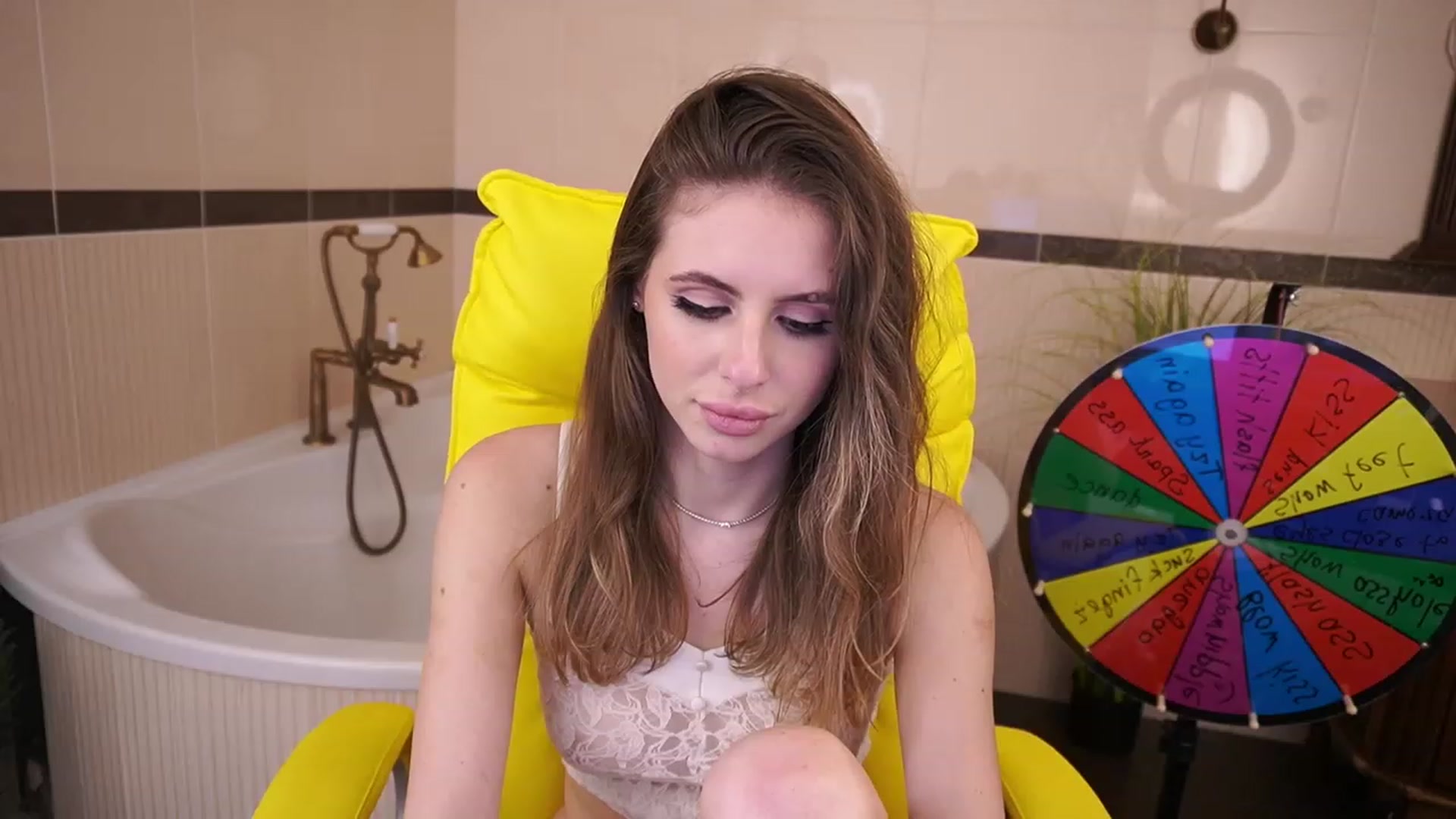 Gallery image thumbnail from MissGadriela's myfreecams stream on, 04/26/2023, 16:41 image 15 of 20