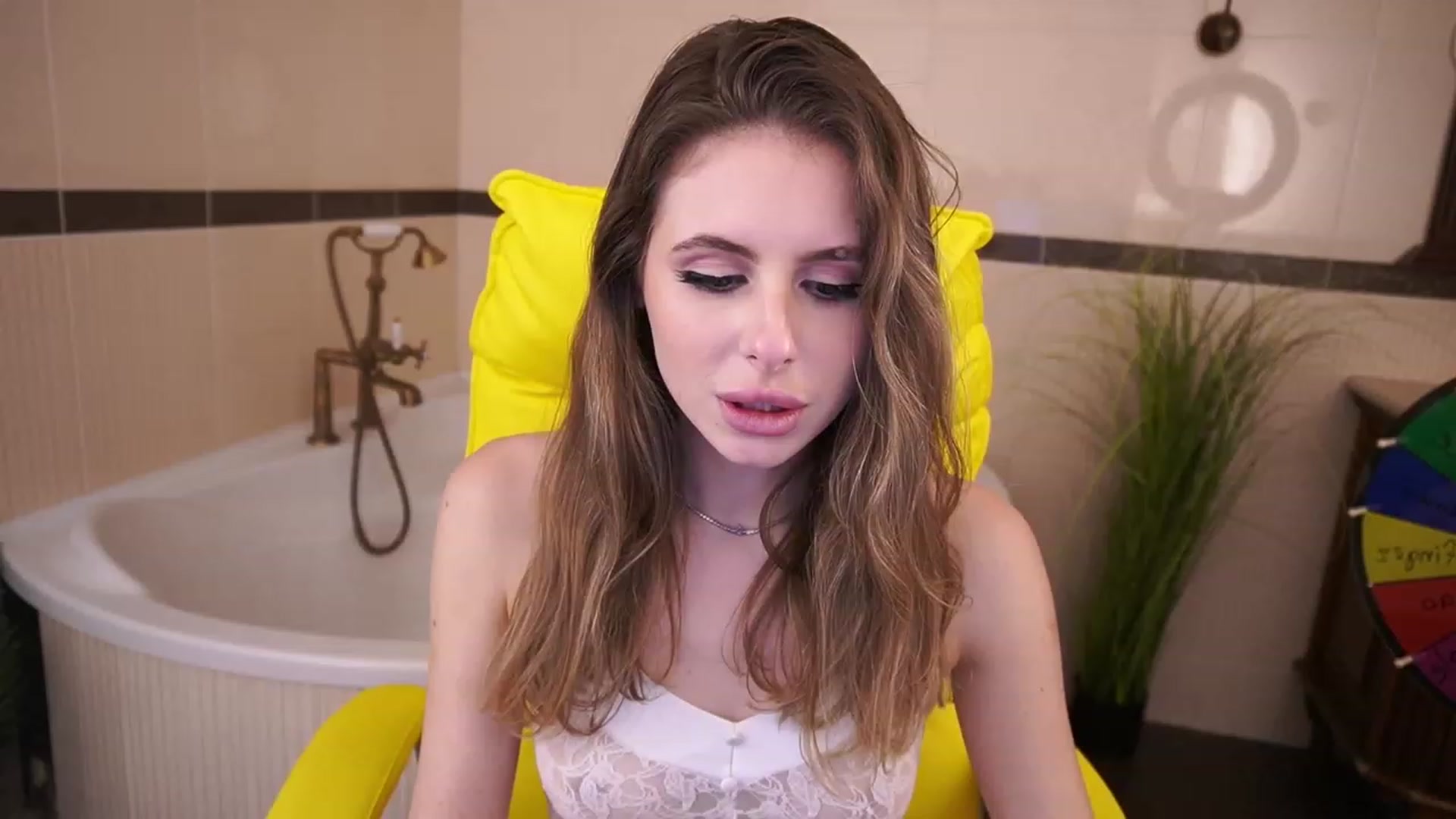 Gallery image thumbnail from MissGadriela's myfreecams stream on, 04/26/2023, 17:57 image 8 of 20