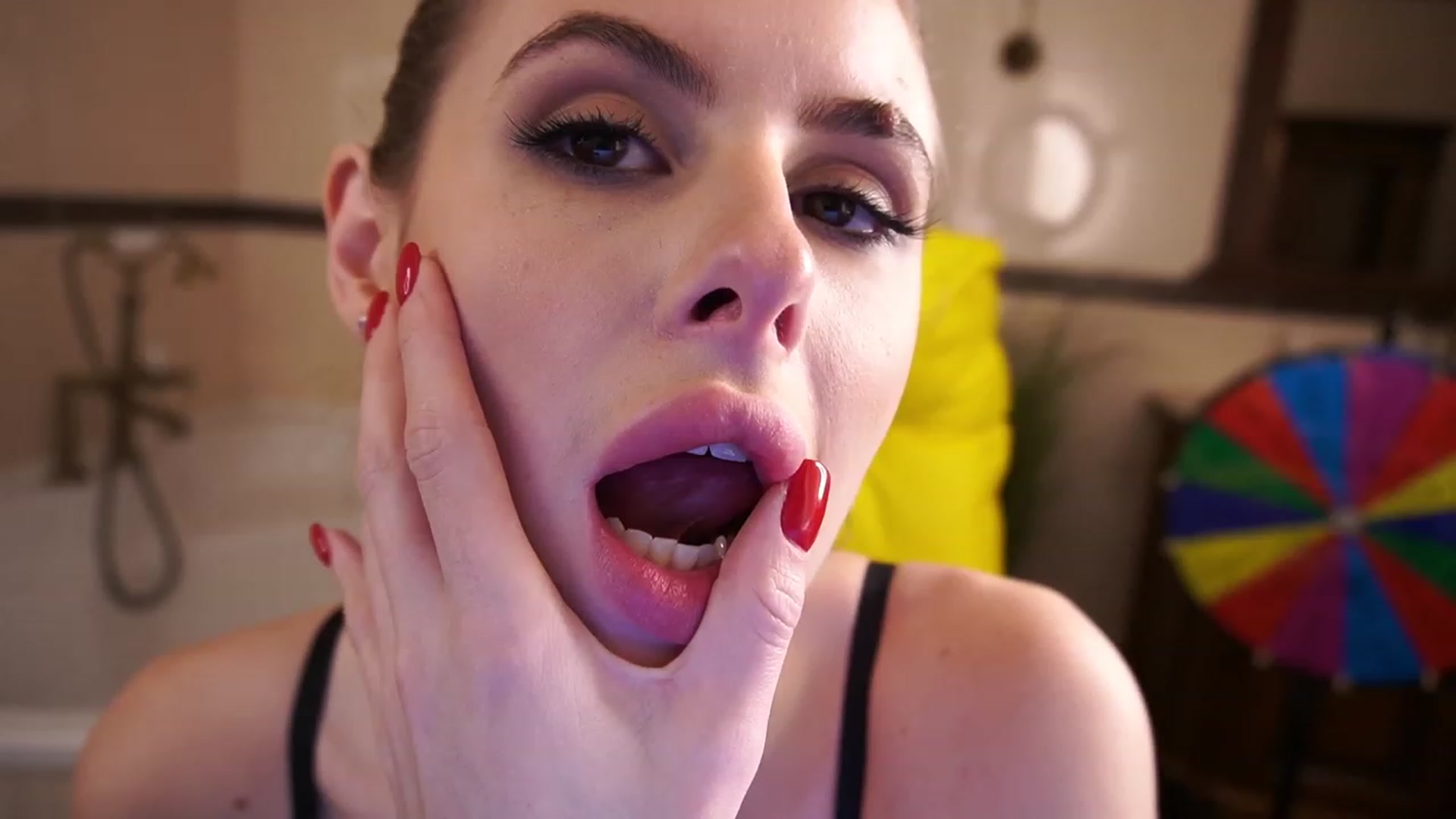 Gallery image thumbnail from MissGadriela's myfreecams stream on, 04/27/2023, 14:26 image 7 of 20