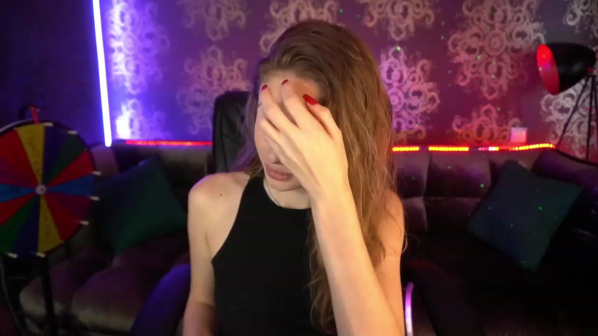 Gallery image thumbnail from MissGadriela's myfreecams stream on, 05/03/2023, 10:29 image 18 of 20