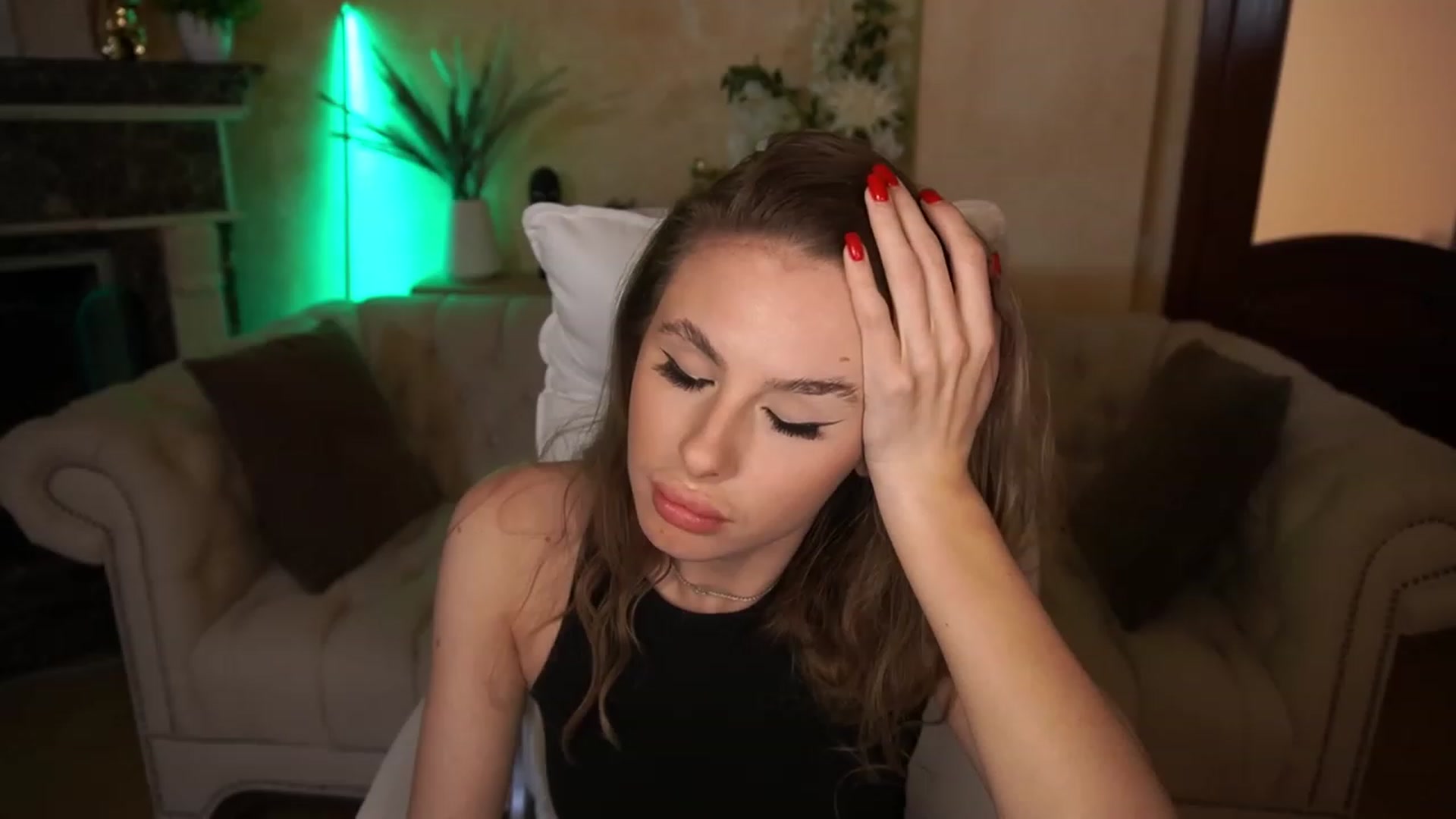 Gallery image thumbnail from MissGadriela's myfreecams stream on, 05/11/2023, 07:44 image 18 of 20