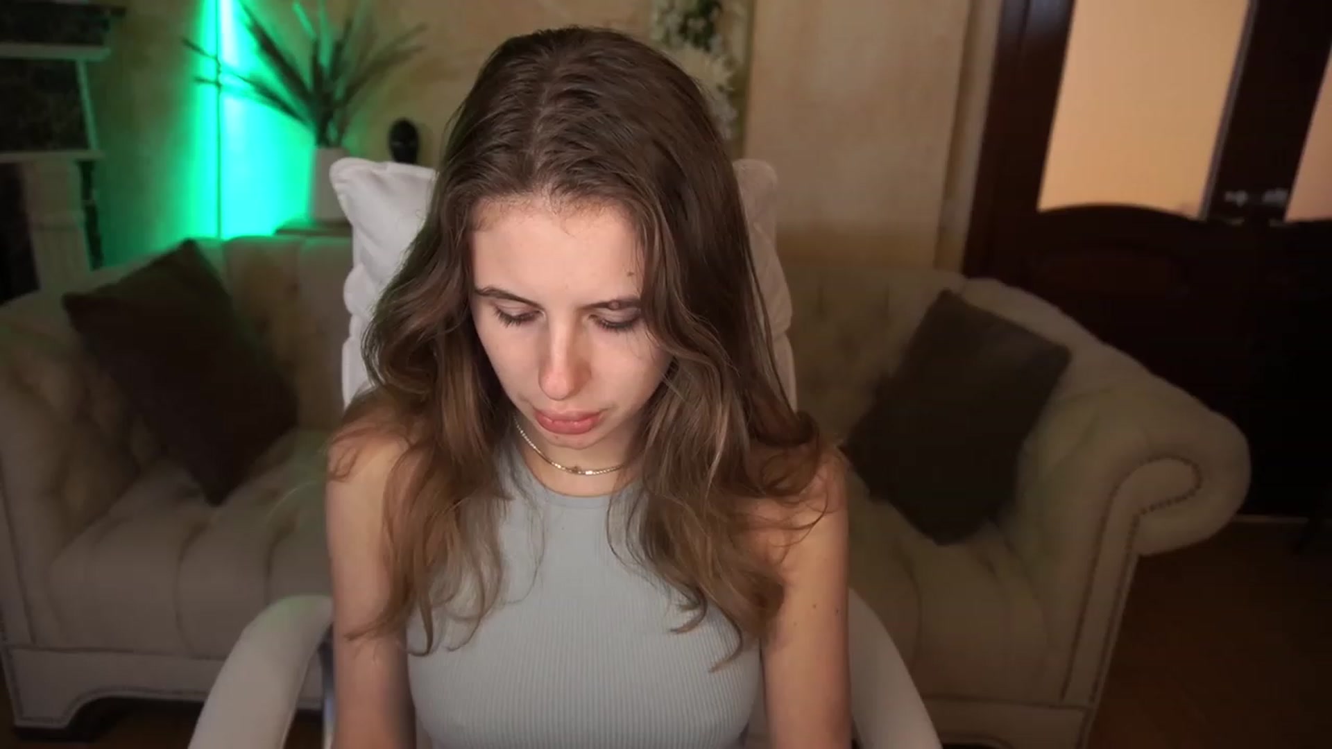 Gallery image thumbnail from MissGadriela's myfreecams stream on, 05/13/2023, 08:09 image 1 of 20