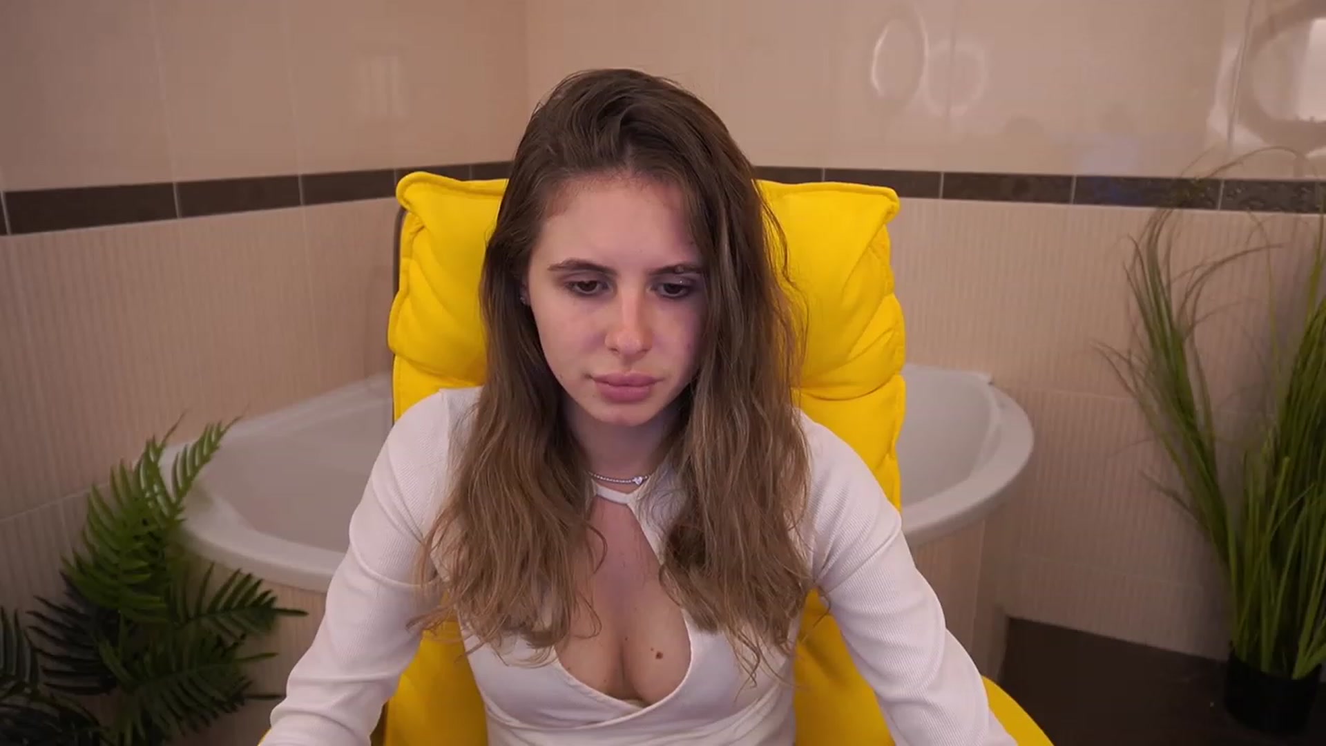 Gallery image thumbnail from MissGadriela's myfreecams stream on, 05/24/2023, 16:08 image 19 of 20