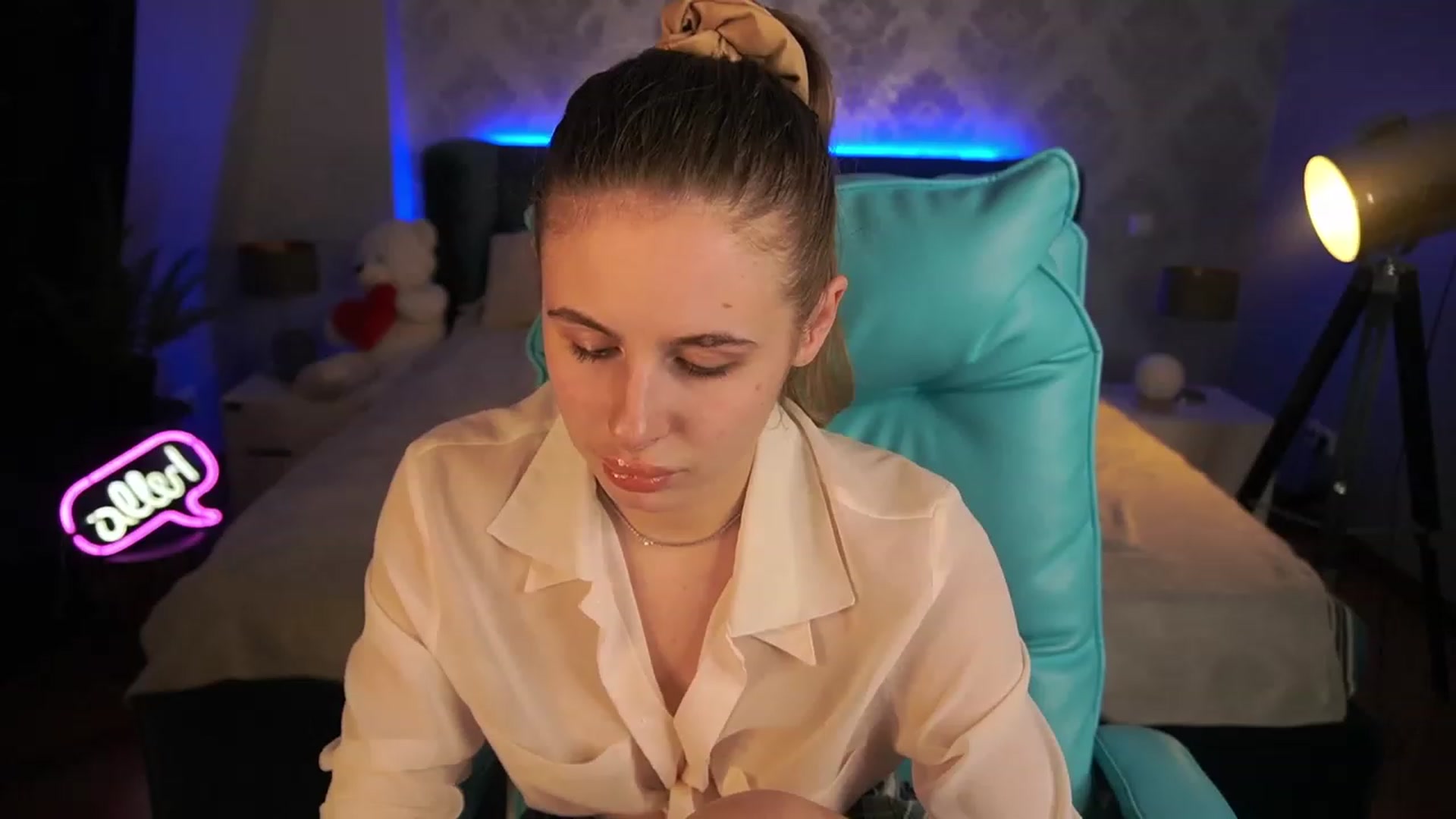 Gallery image thumbnail from MissGadriela's myfreecams stream on, 05/30/2023, 15:42 image 4 of 20
