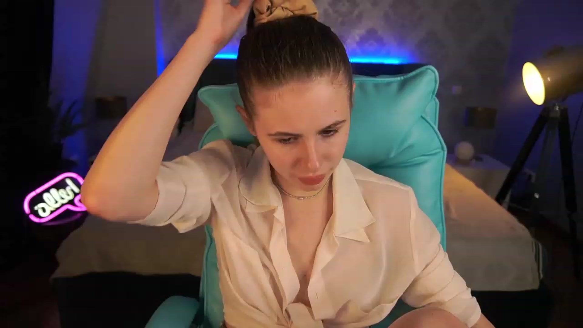 Gallery image thumbnail from MissGadriela's myfreecams stream on, 05/30/2023, 15:42 image 16 of 20