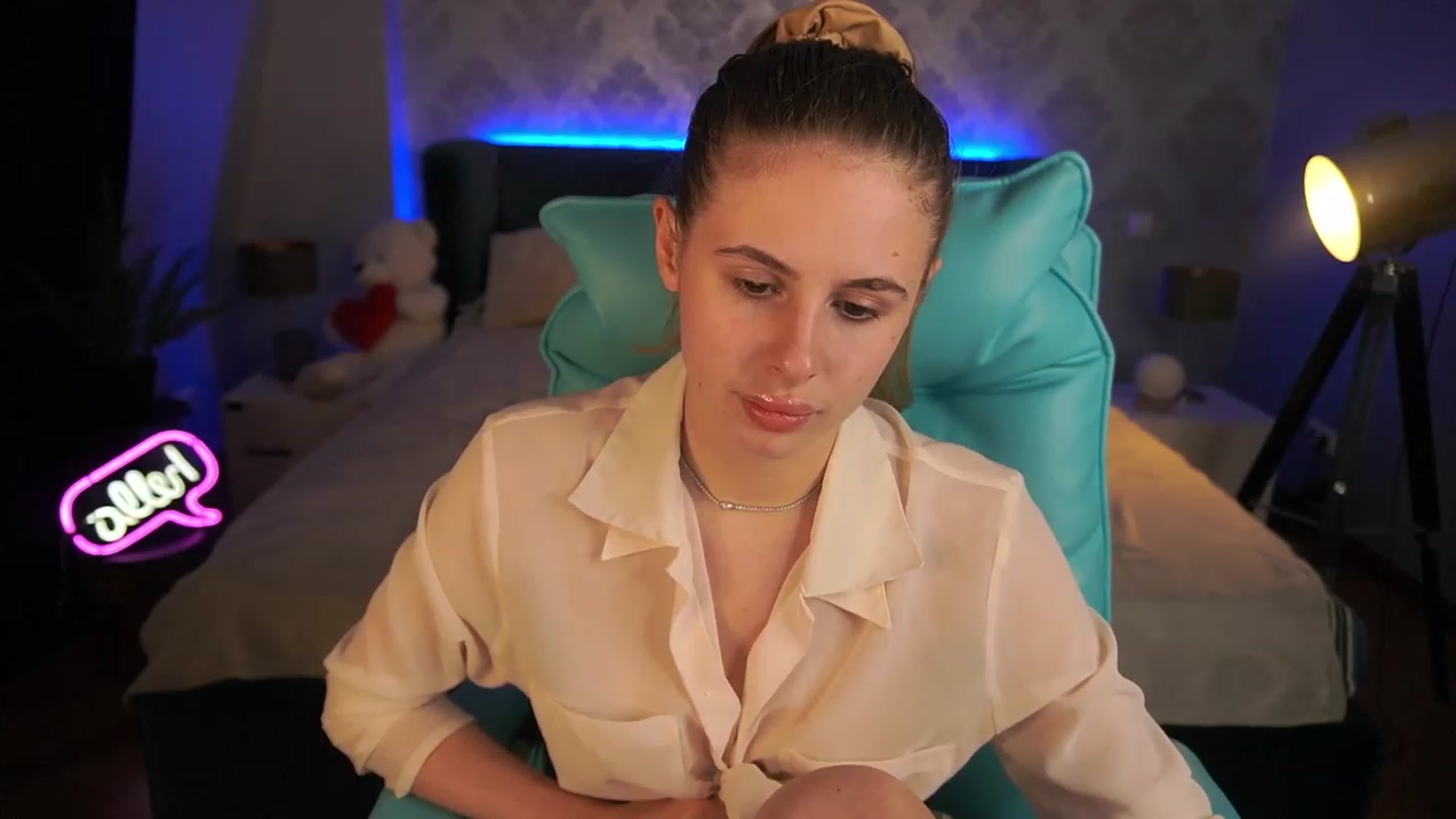 Gallery image thumbnail from MissGadriela's myfreecams stream on, 05/30/2023, 15:42 image 7 of 20