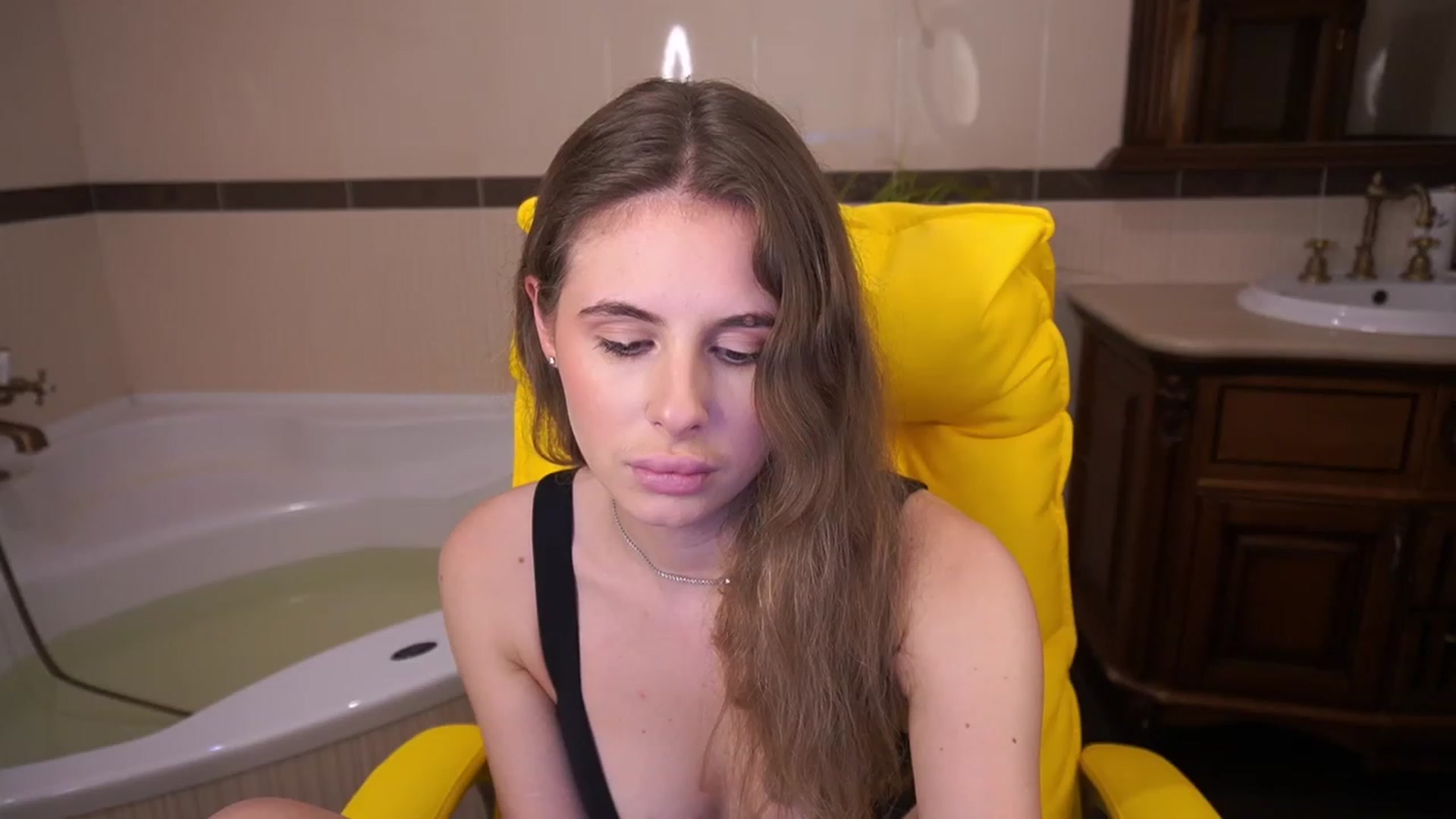 Gallery image thumbnail from MissGadriela's myfreecams stream on, 06/06/2023, 14:49 image 19 of 20