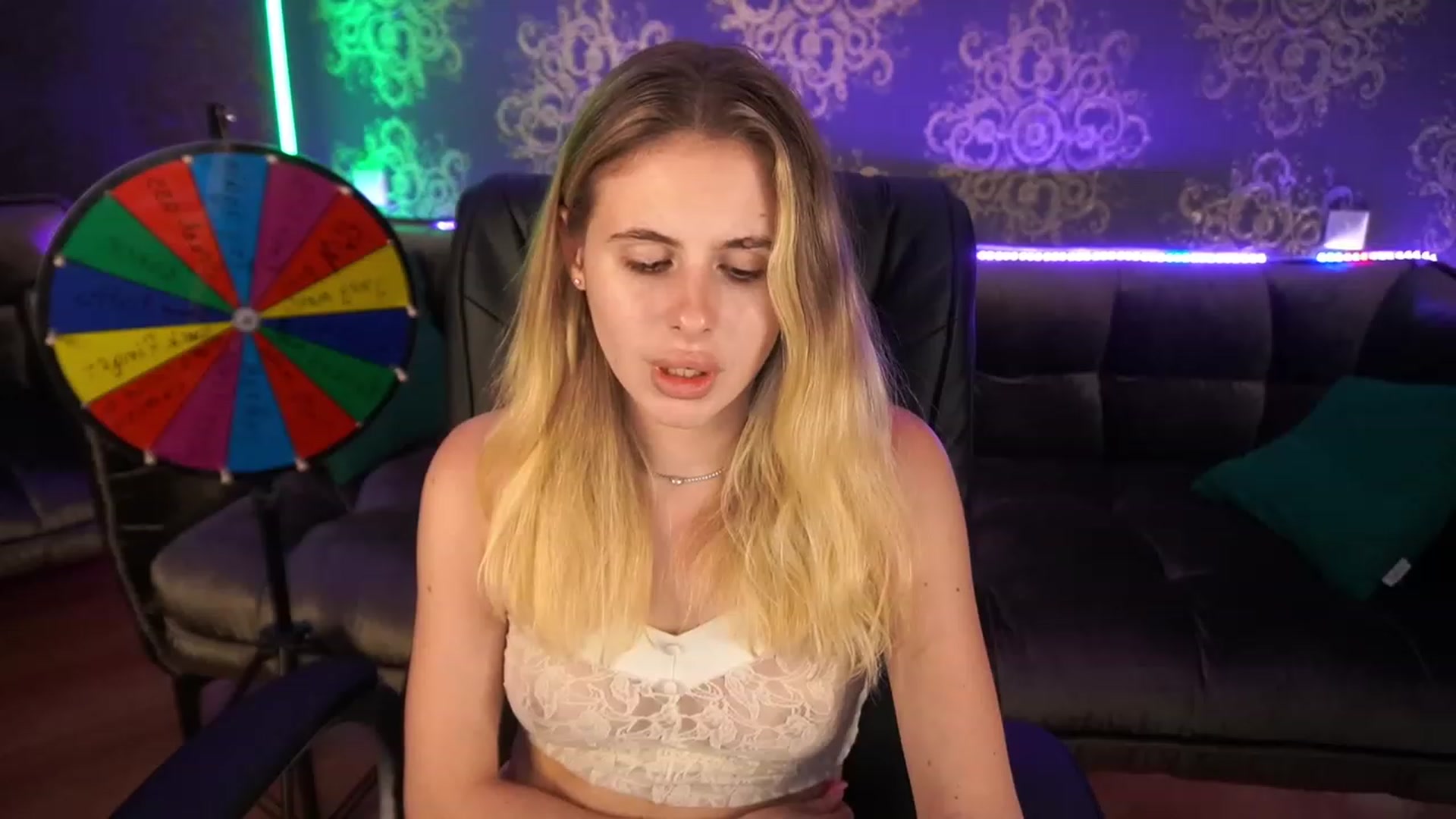 Gallery image thumbnail from MissGadriela's myfreecams stream on, 06/25/2023, 13:34 image 18 of 20