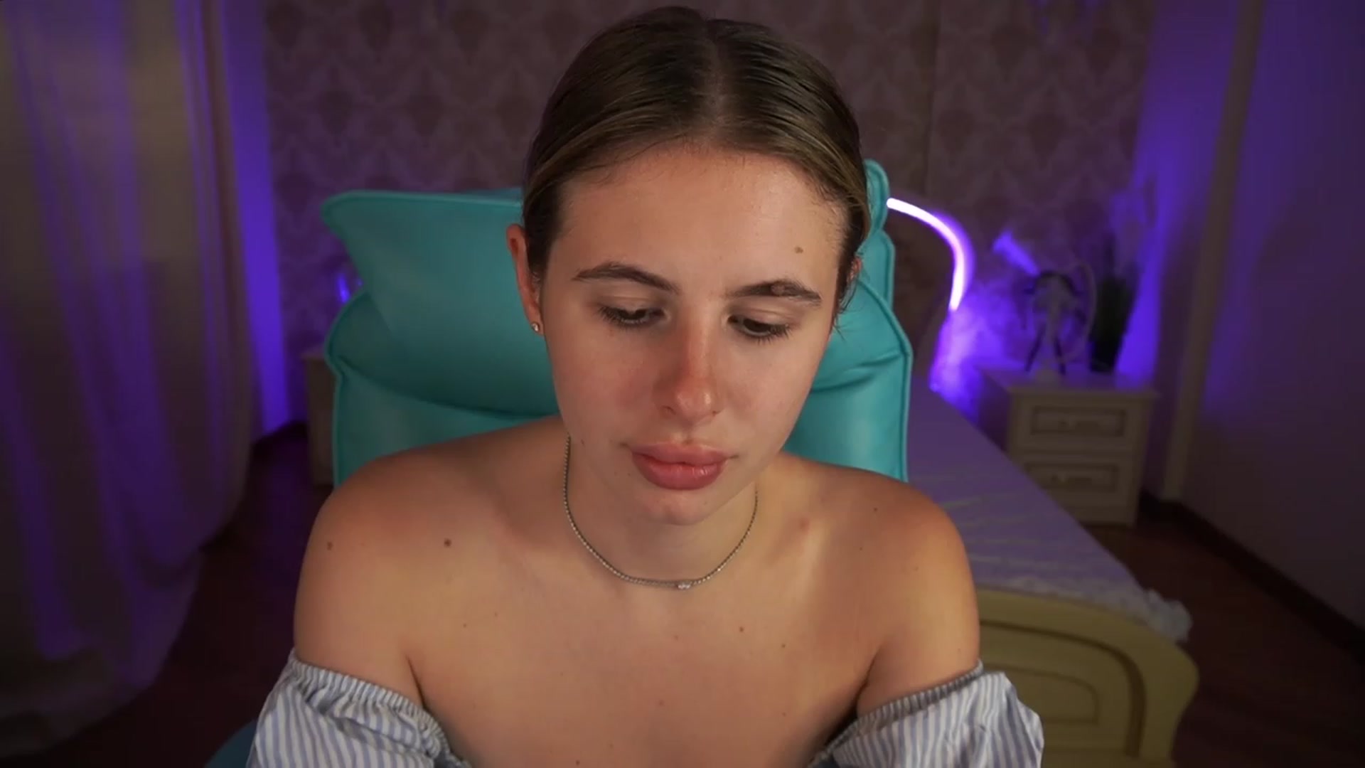 Gallery image thumbnail from MissGadriela's myfreecams stream on, 07/10/2023, 09:36 image 15 of 20