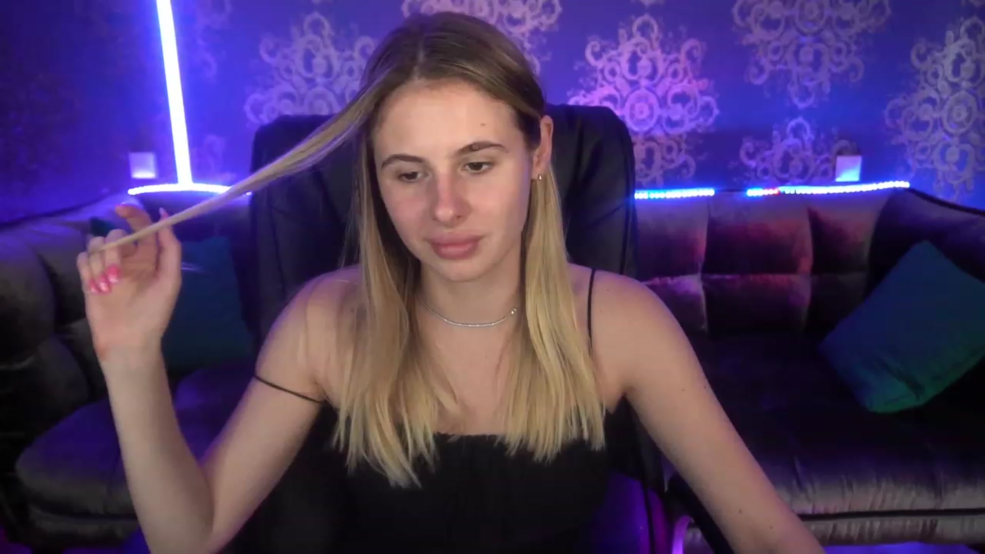 Gallery image thumbnail from MissGadriela's myfreecams stream on, 07/13/2023, 14:46 image 1 of 20