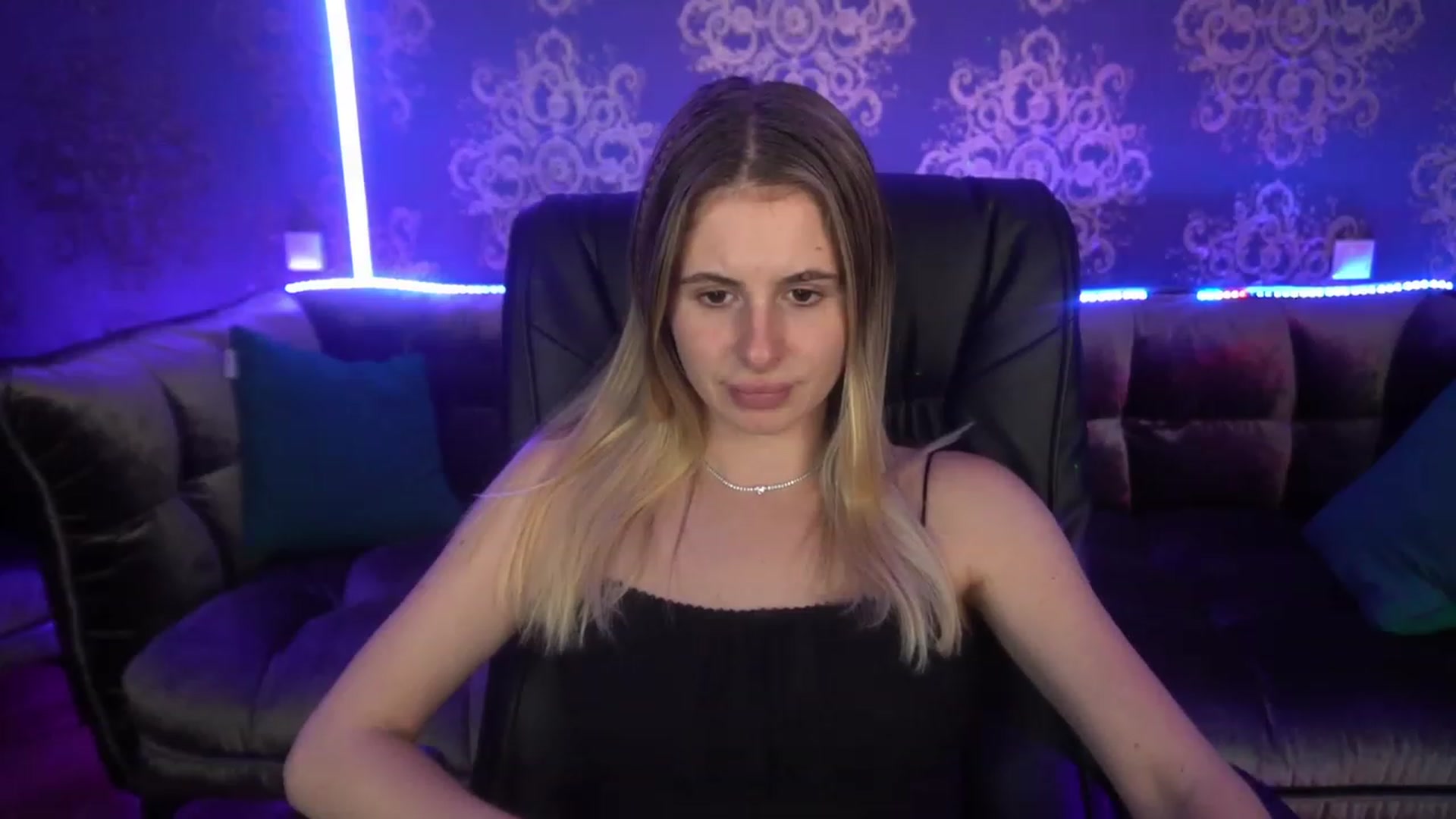 Gallery image thumbnail from MissGadriela's myfreecams stream on, 07/13/2023, 14:46 image 19 of 20