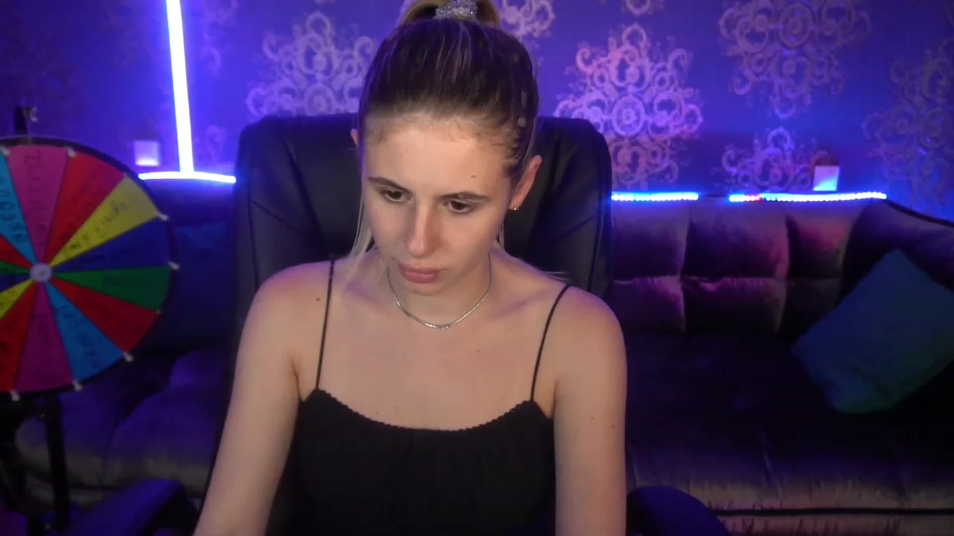 Gallery image thumbnail from MissGadriela's myfreecams stream on, 07/13/2023, 17:28 image 16 of 20