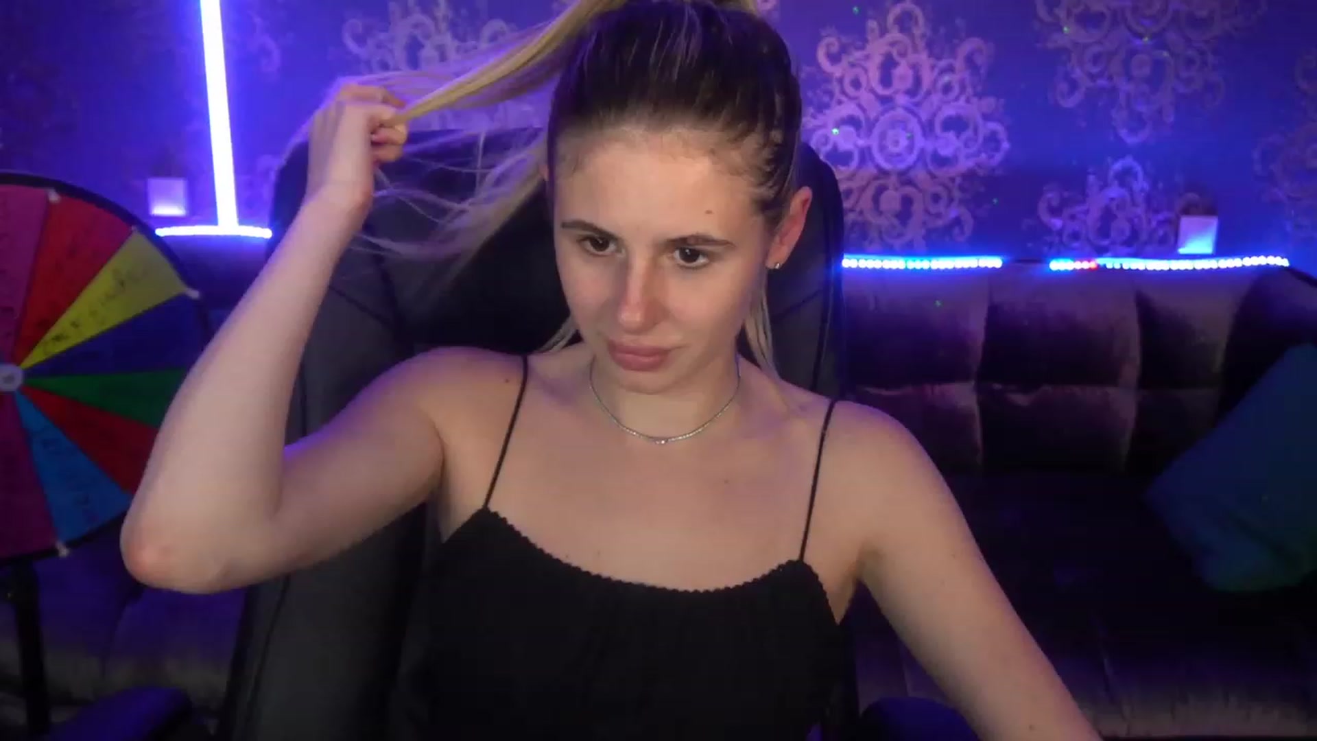 Gallery image thumbnail from MissGadriela's myfreecams stream on, 07/13/2023, 17:28 image 10 of 20