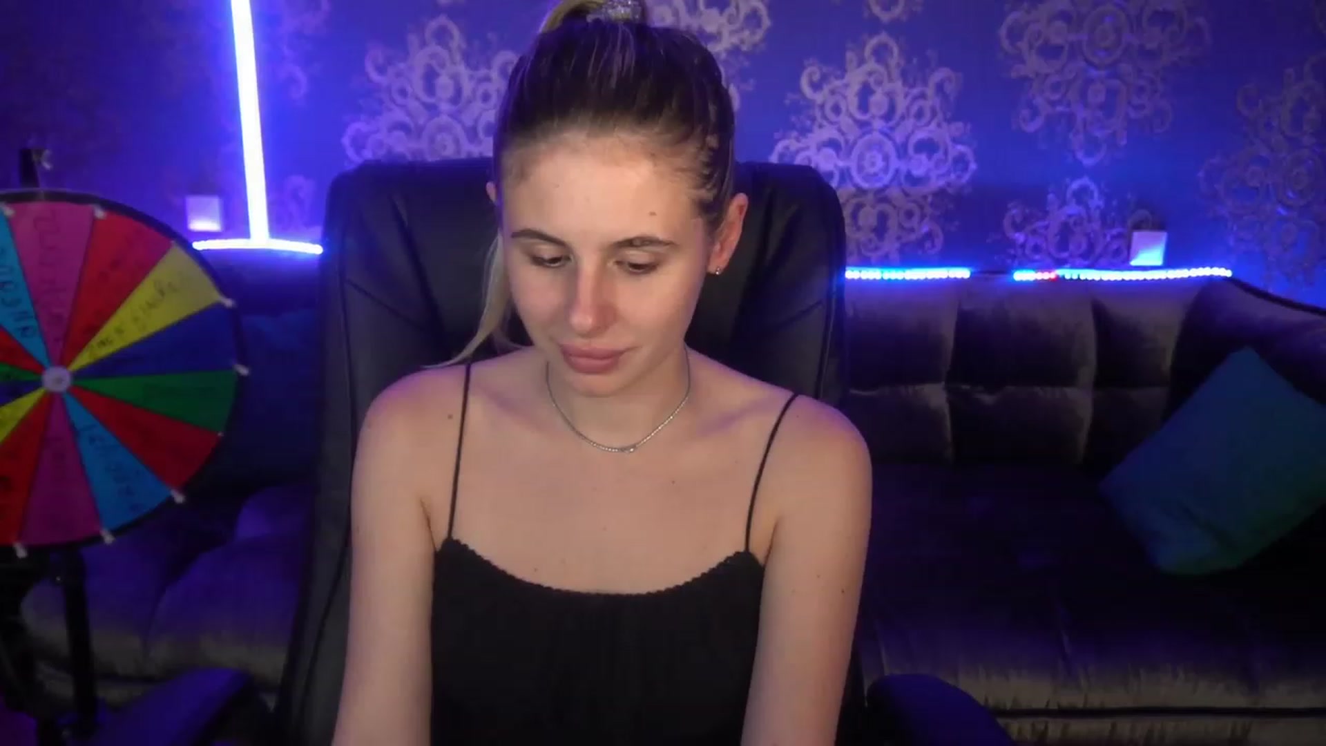 Gallery image thumbnail from MissGadriela's myfreecams stream on, 07/13/2023, 17:28 image 18 of 20